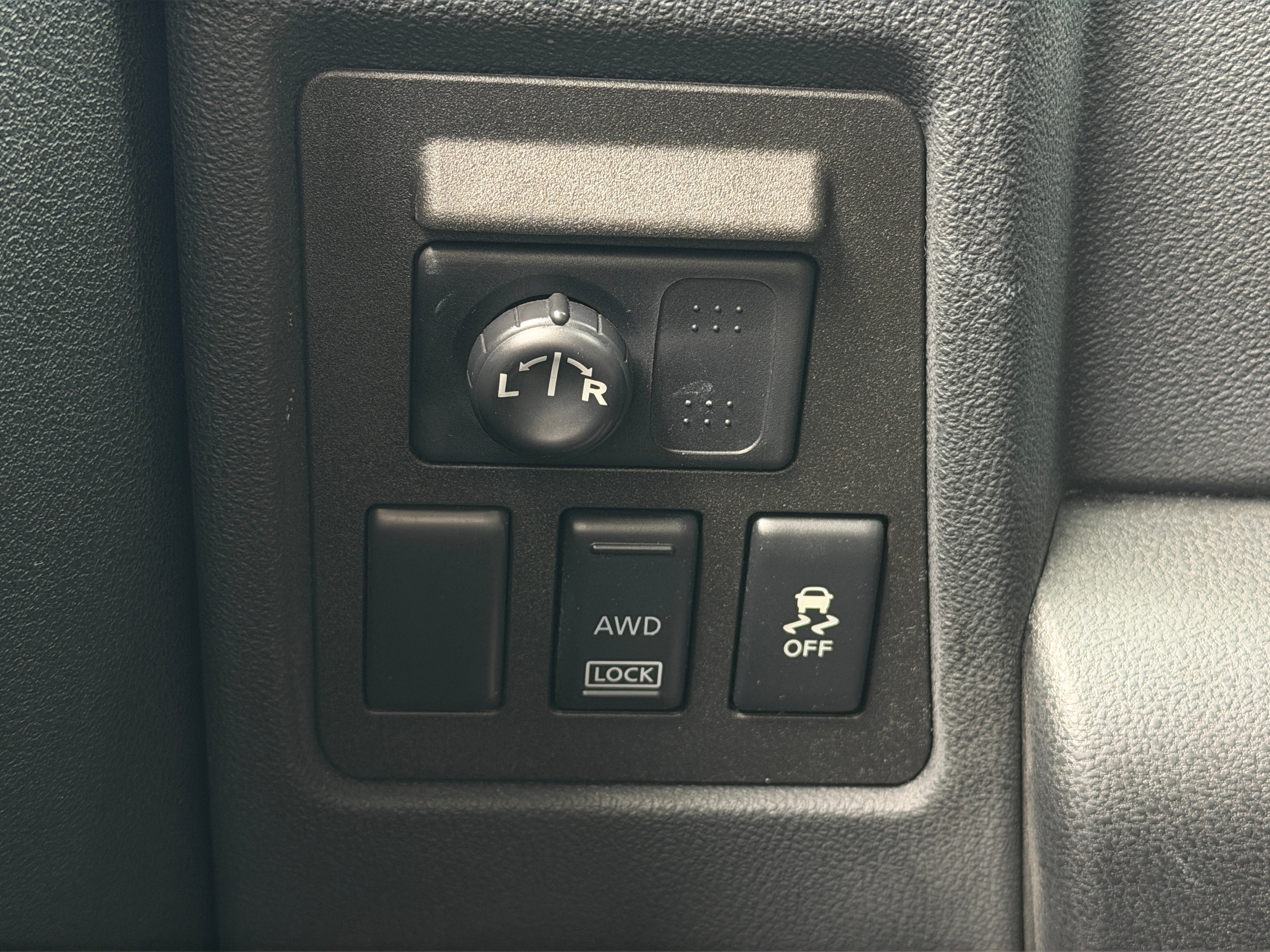Used 2012 Nissan Rogue S with VIN JN8AS5MV9CW369303 for sale in Auburn, WA