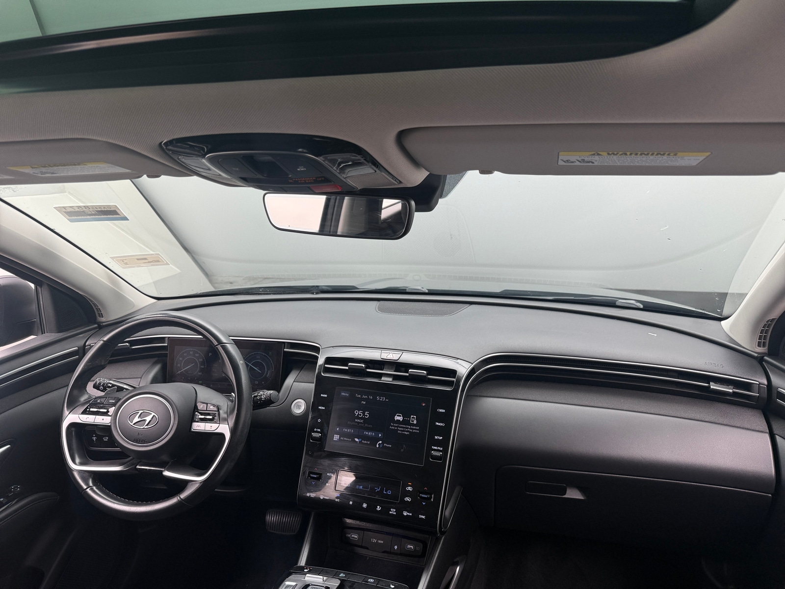 Thumbnail: 2022 Hyundai Tucson - 3