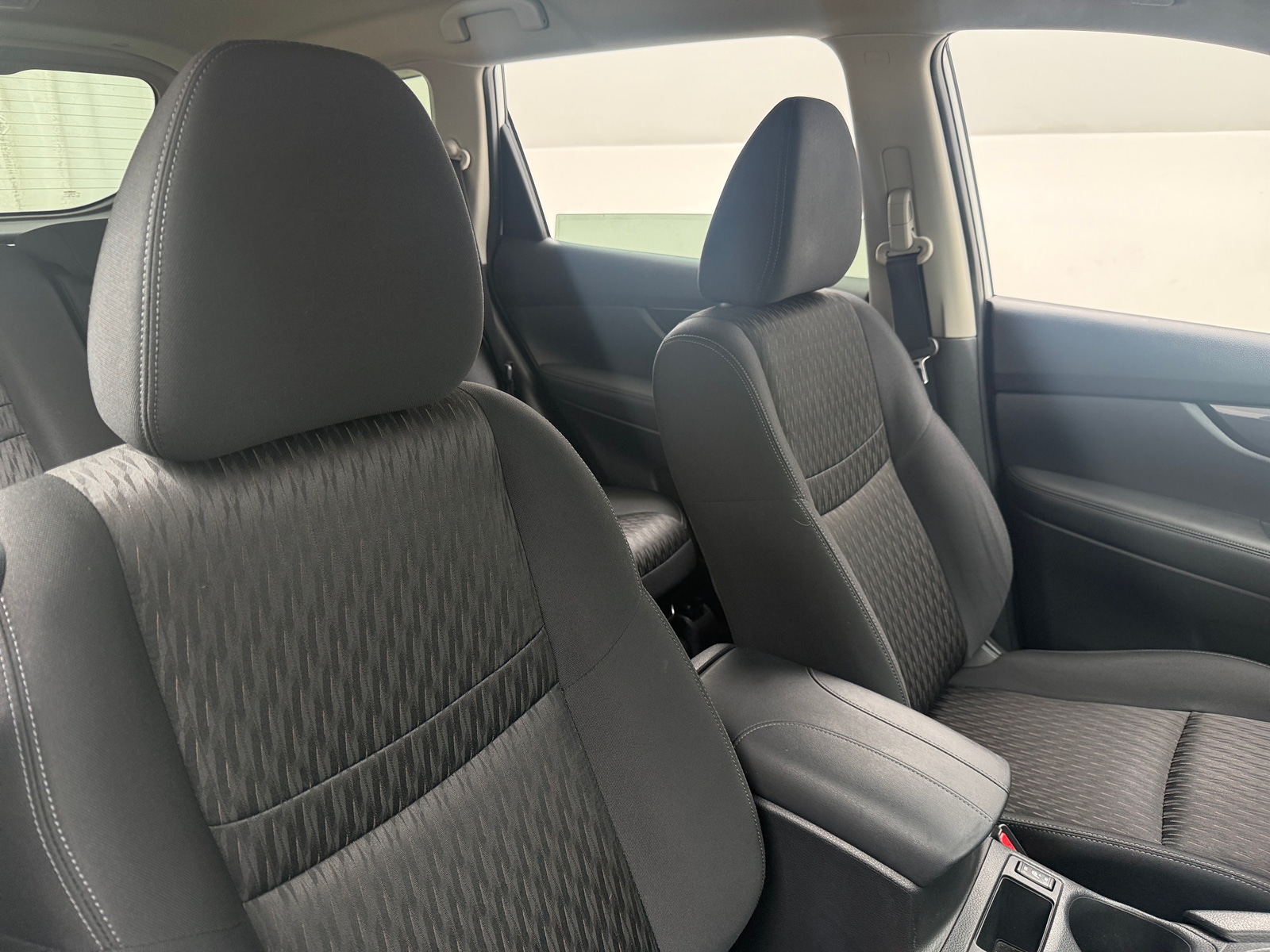 Thumbnail: 2018 Nissan Rogue - 2