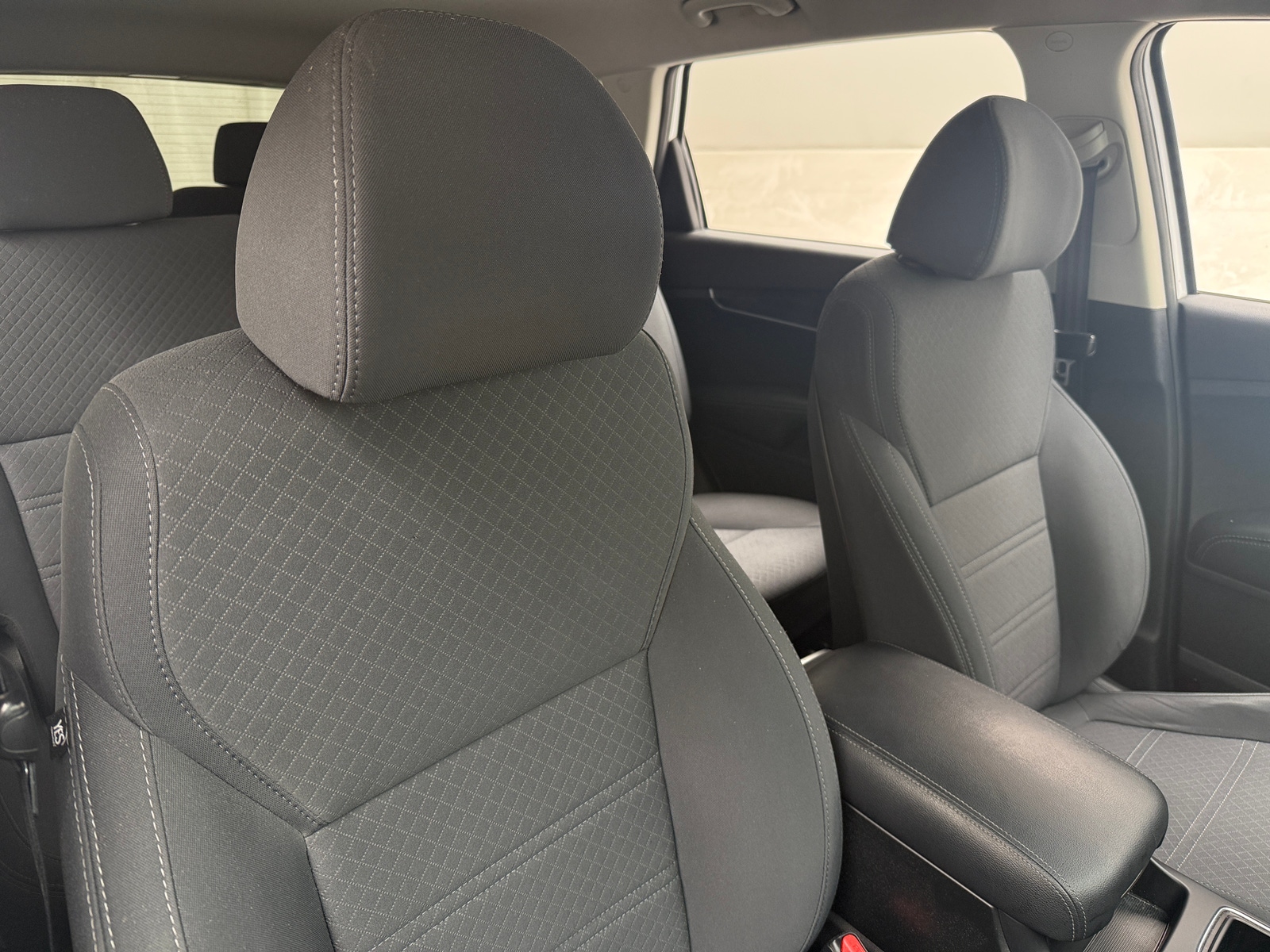 Thumbnail: 2018 Kia Sorento - 2