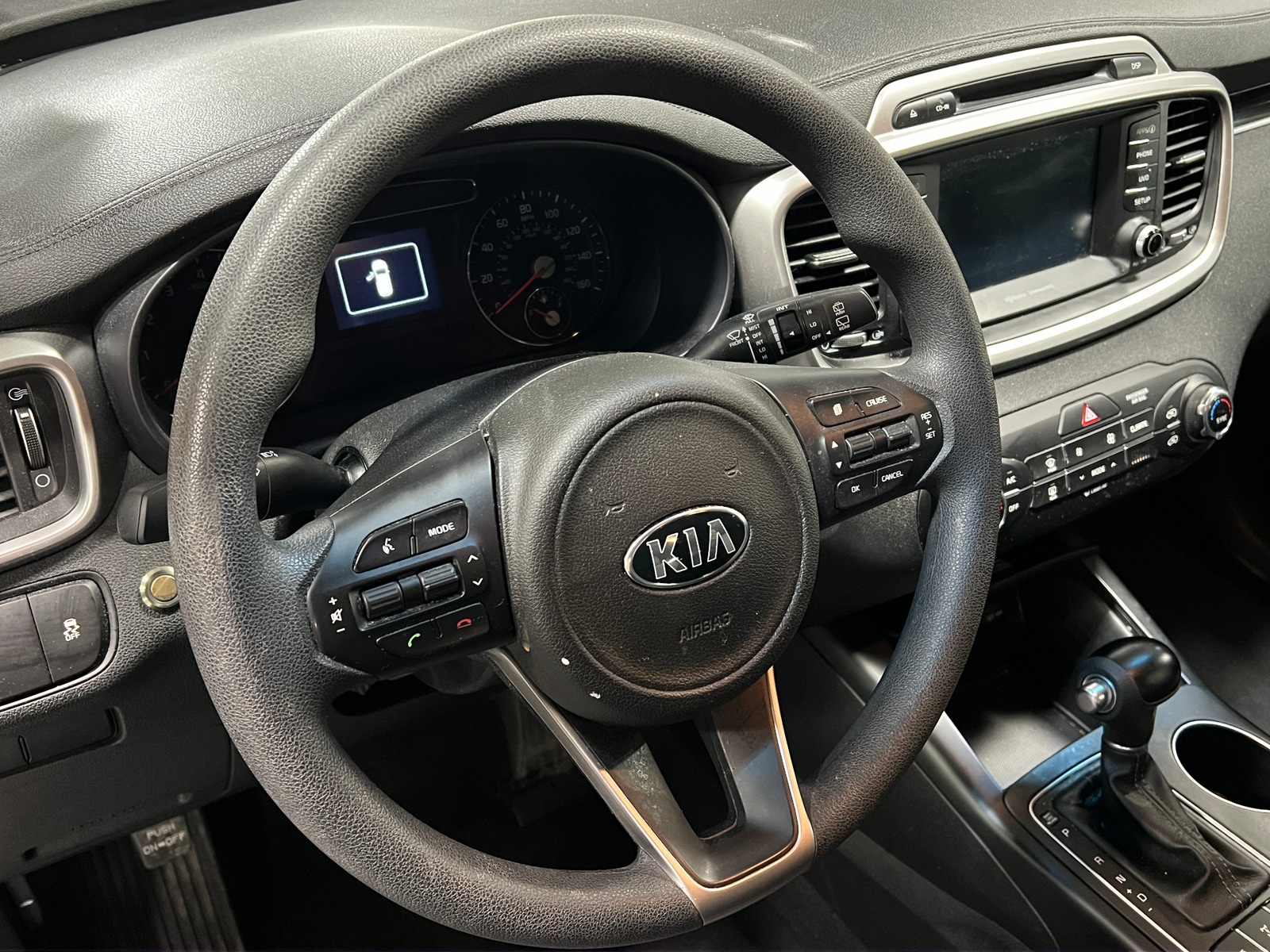 Thumbnail: 2018 Kia Sorento - 5