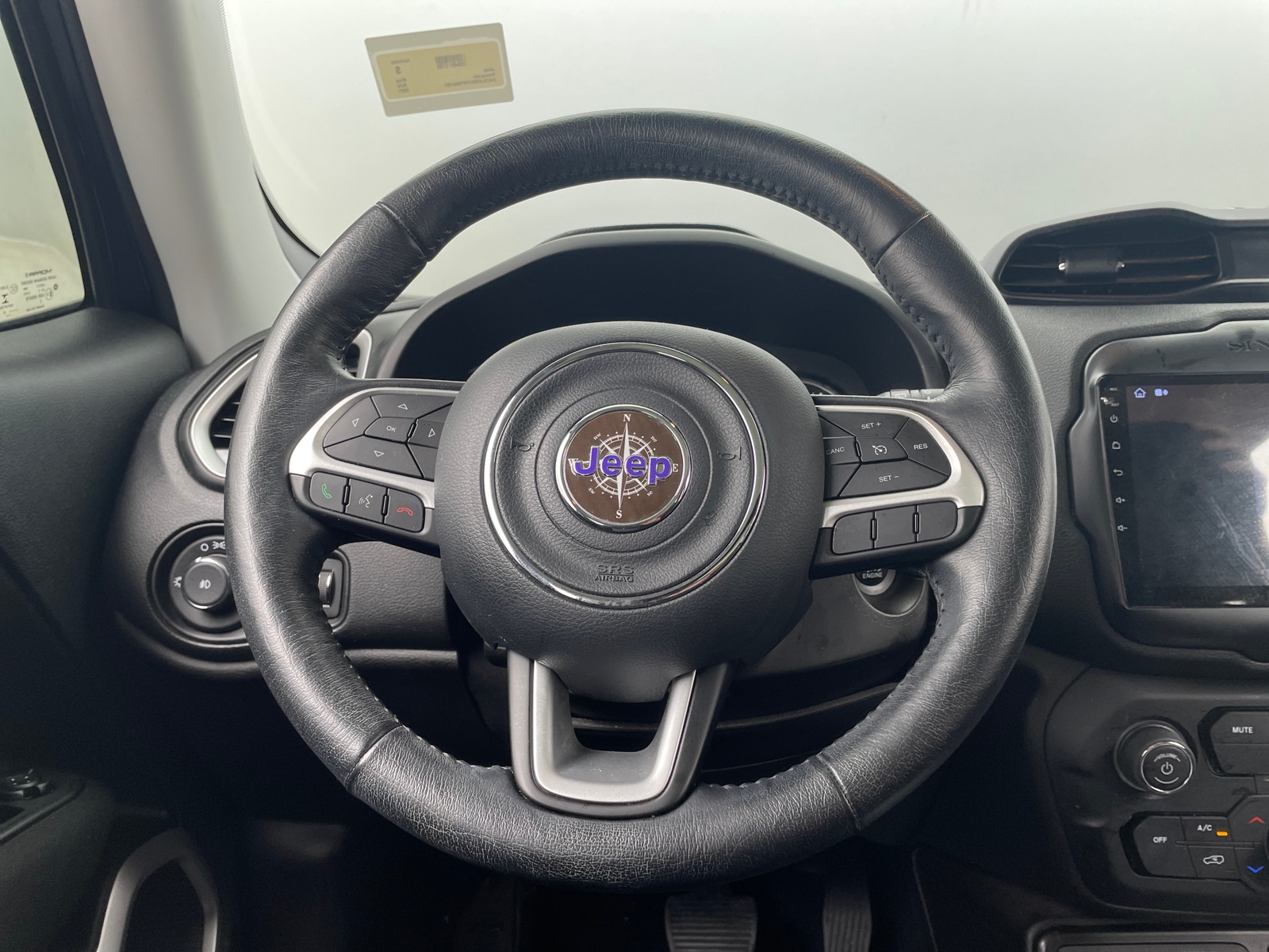 Thumbnail: 2021 Jeep Renegade - 5