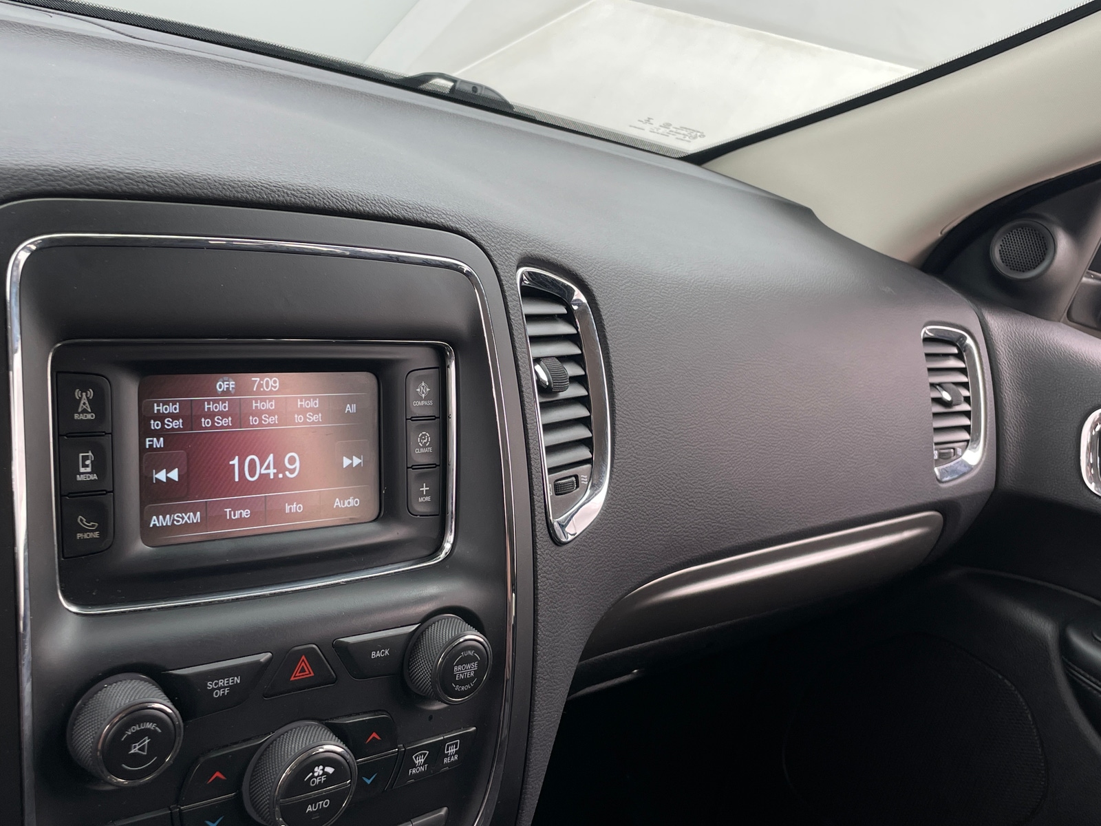 Thumbnail: 2017 Dodge Durango - 4