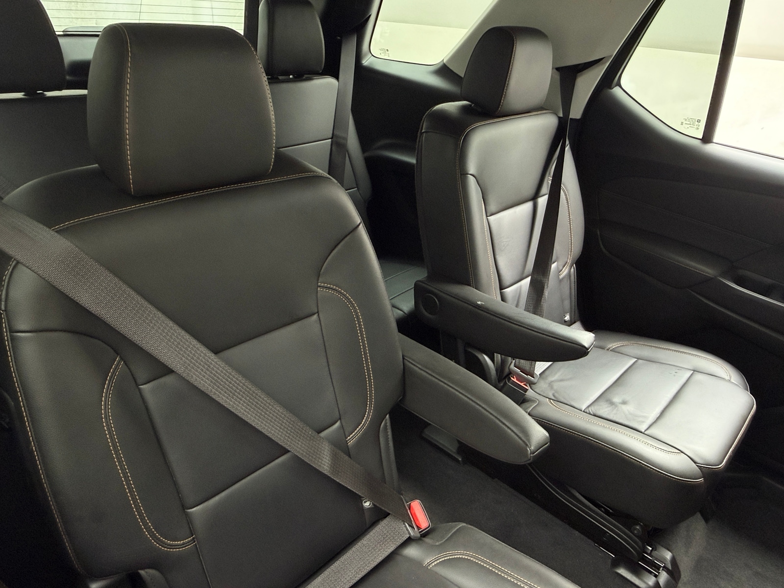 Thumbnail: 2021 Chevrolet Traverse - 5