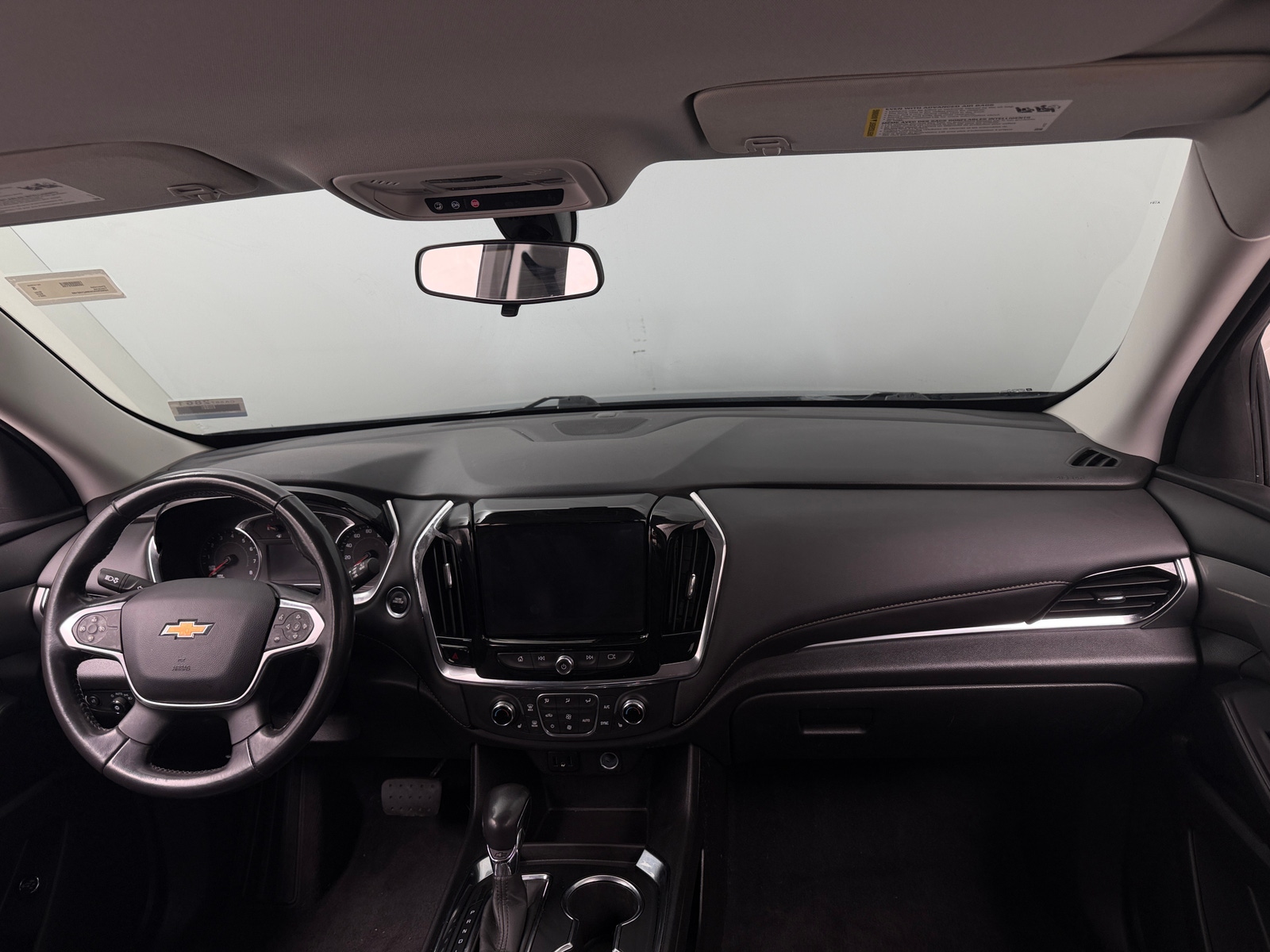 Thumbnail: 2021 Chevrolet Traverse - 2
