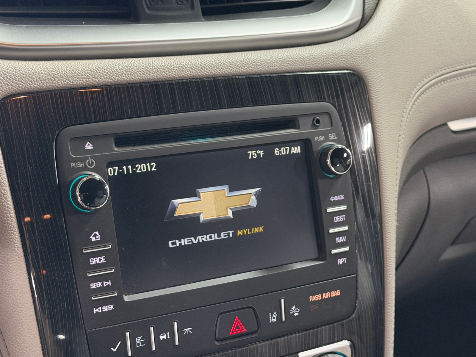 Thumbnail: 2017 Chevrolet Traverse - 3