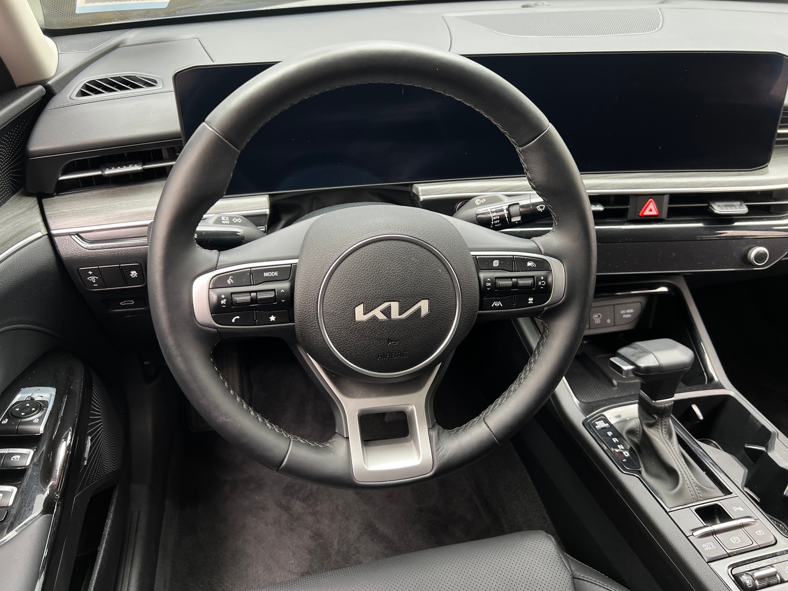 Thumbnail: 2025 Kia K5 - 4