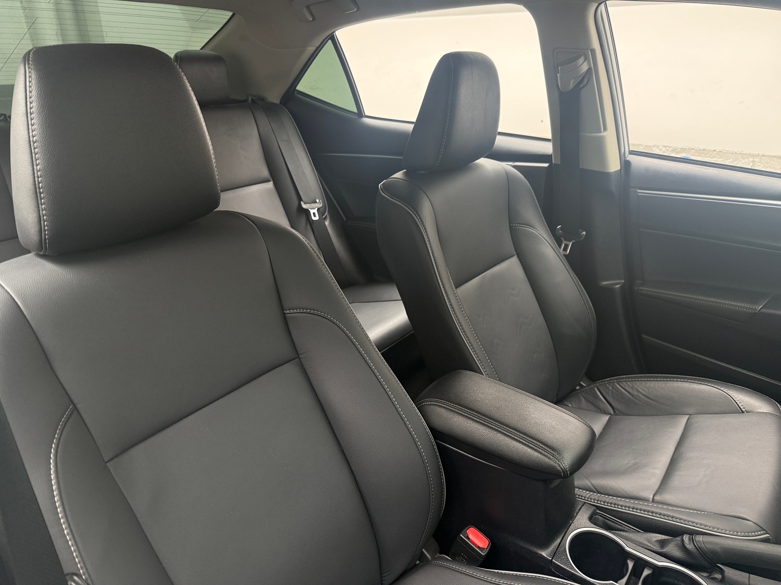 Thumbnail: 2014 Toyota Corolla - 2