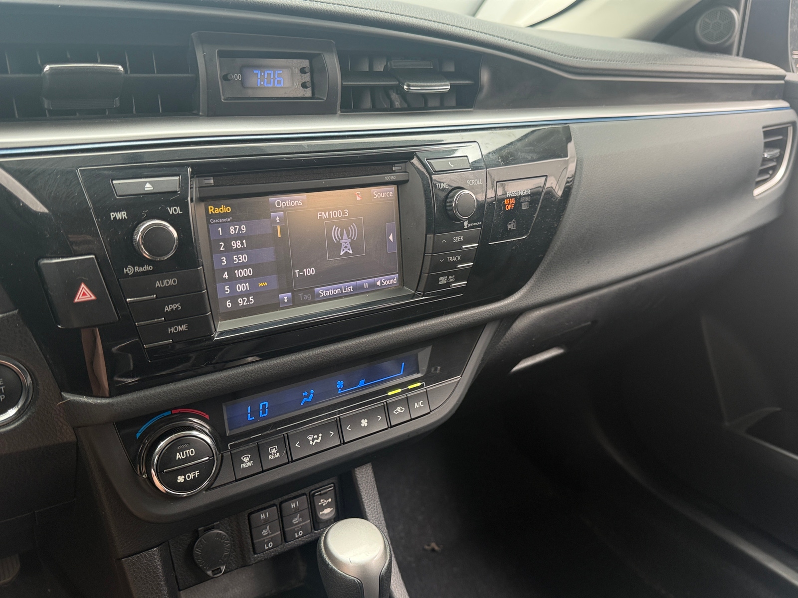 Thumbnail: 2014 Toyota Corolla - 4