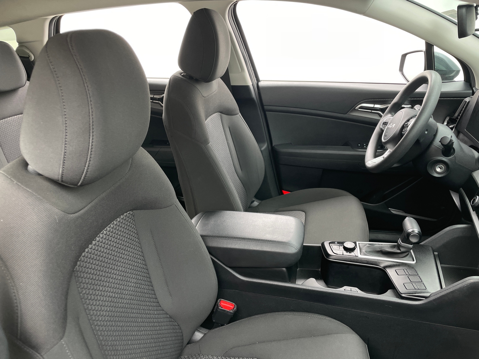 Thumbnail: 2025 Kia Sportage - 2