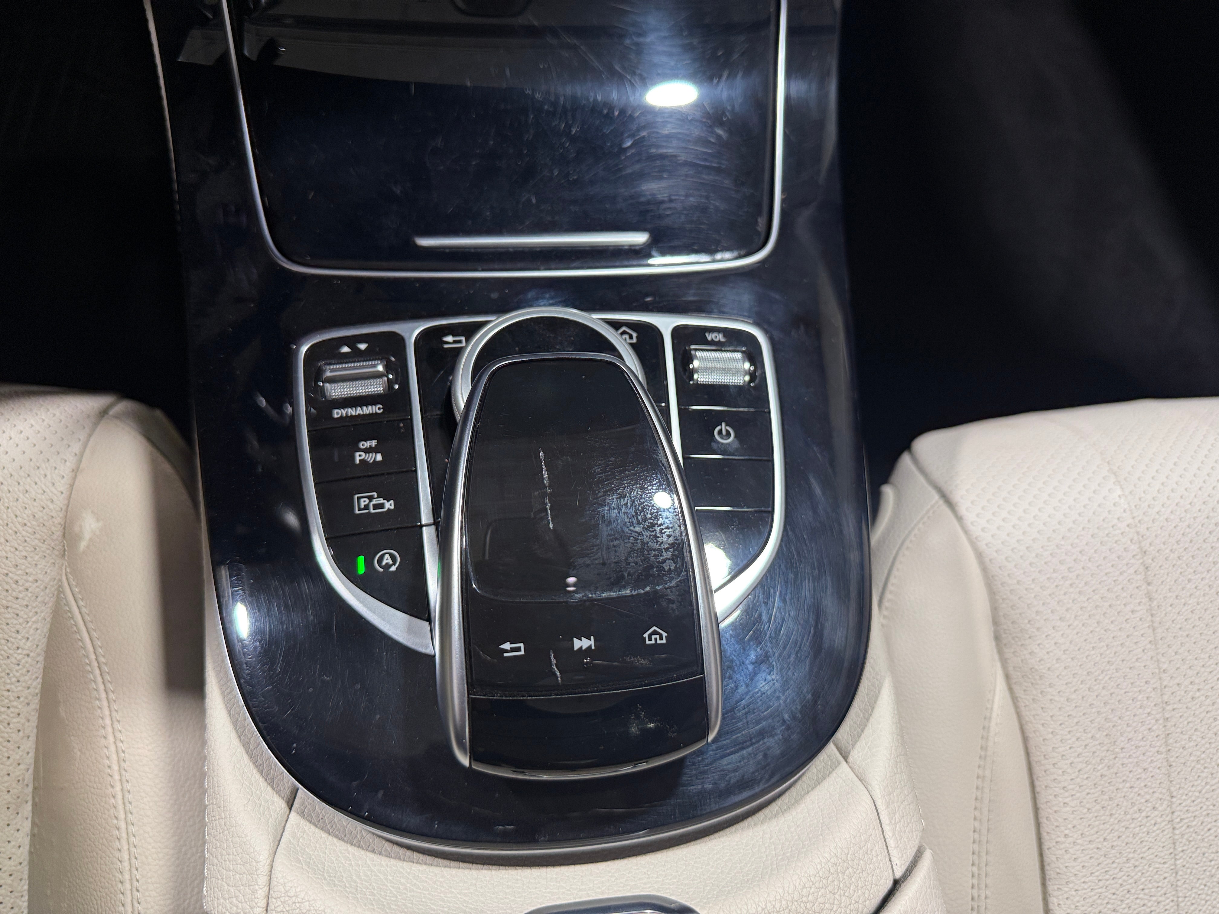 2018 Mercedes-Benz E-Class E300 - Photo 8