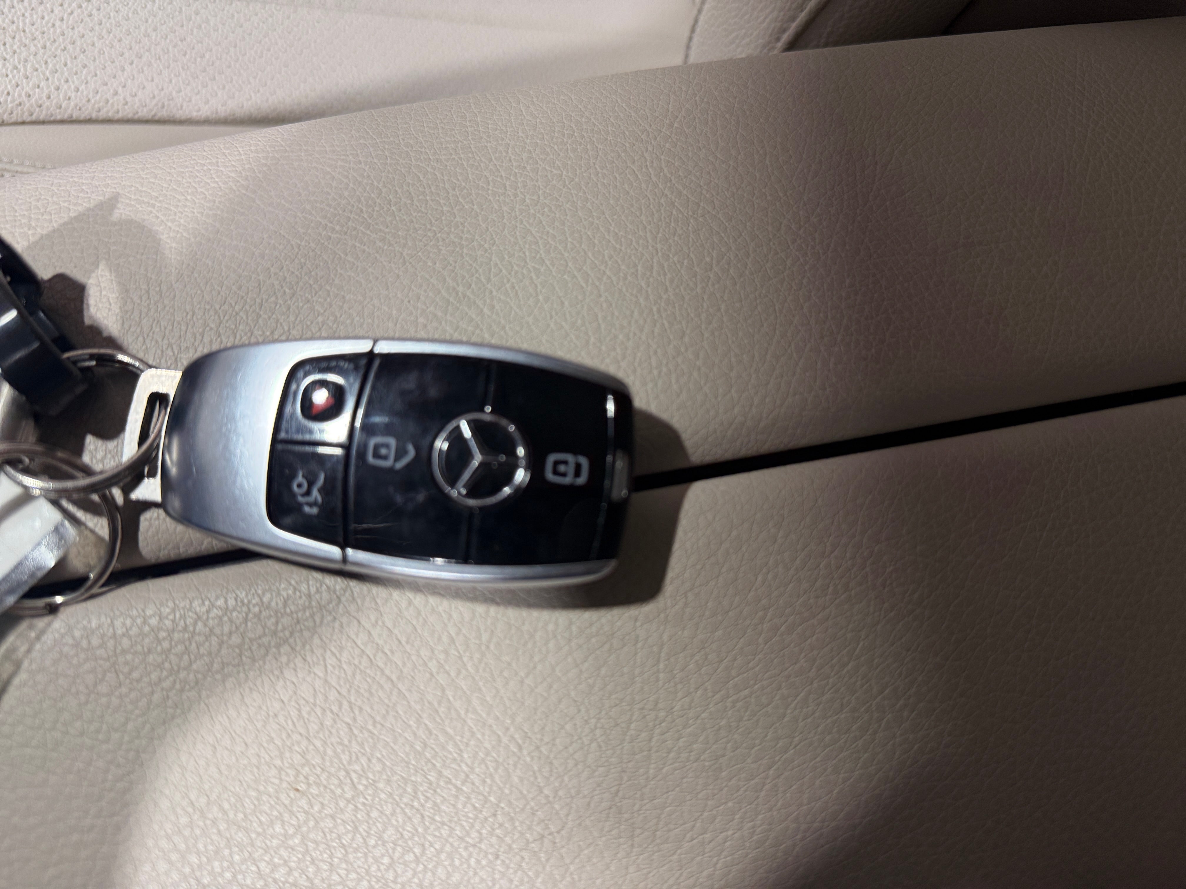 2018 Mercedes-Benz E-Class E300 - Photo 14