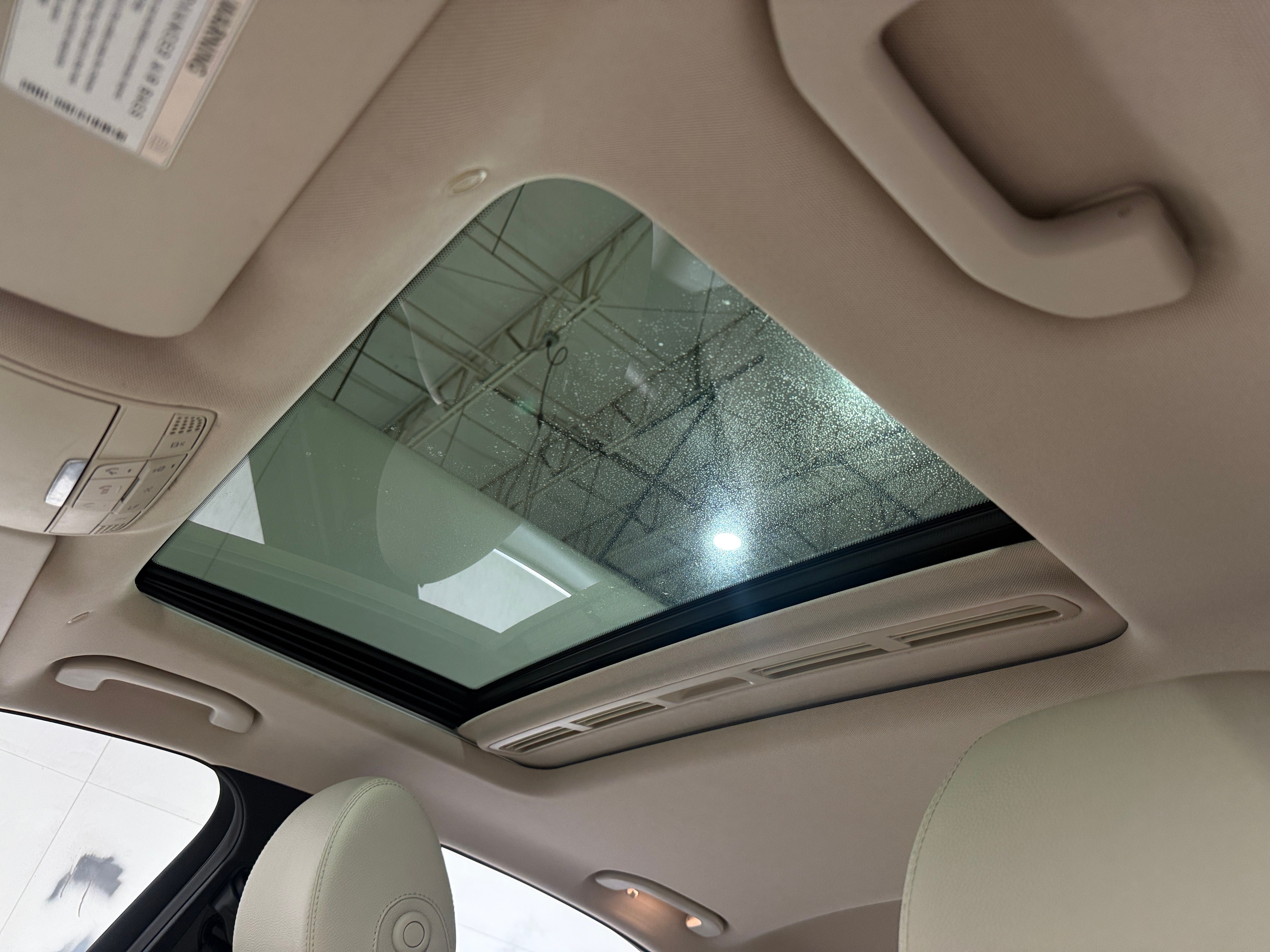 2018 Mercedes-Benz E-Class E300 - Photo 11