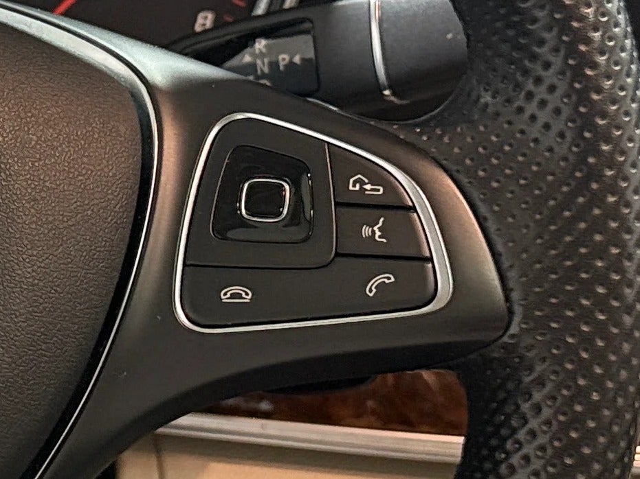 2018 Mercedes-Benz E-Class E300 - Photo 19