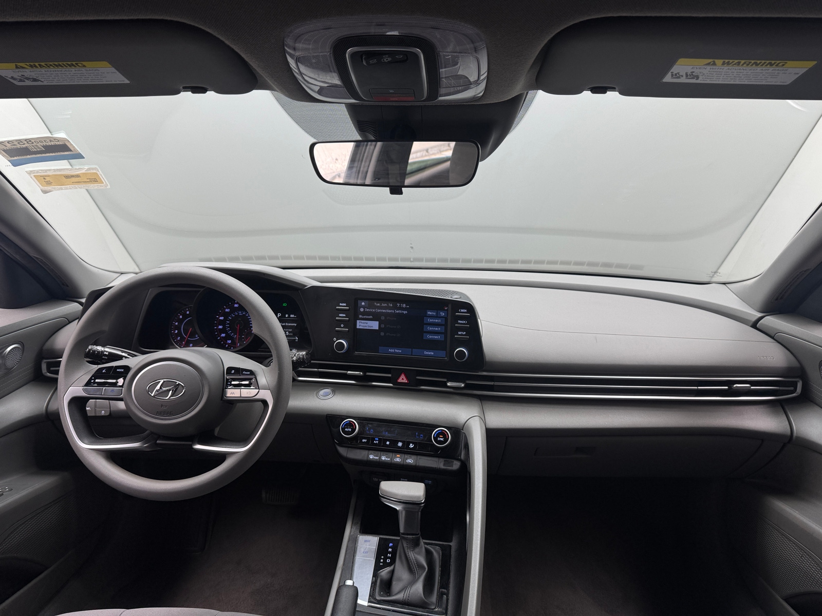 Thumbnail: 2023 Hyundai Elantra - 3