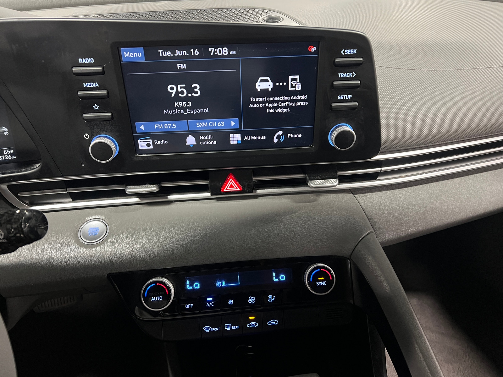 Thumbnail: 2023 Hyundai Elantra - 4