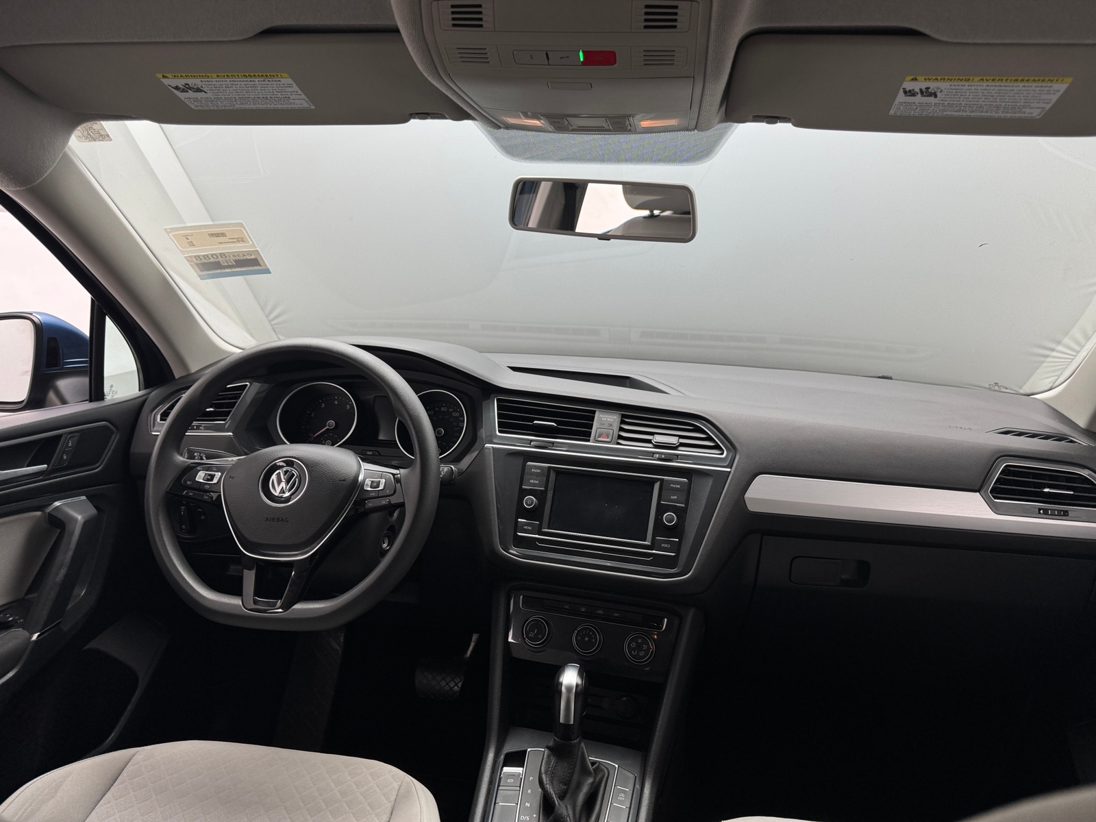 Thumbnail: 2020 Volkswagen Tiguan - 3