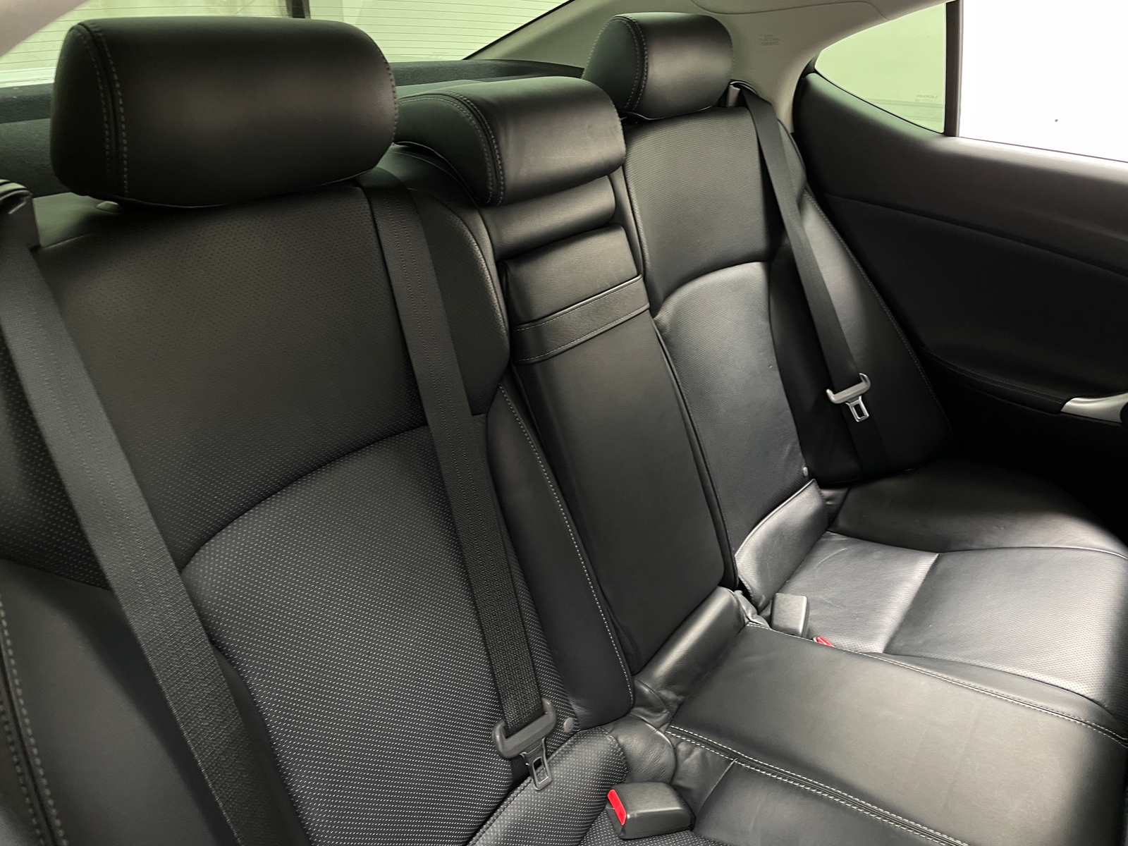 Thumbnail: 2011 Lexus IS - 5