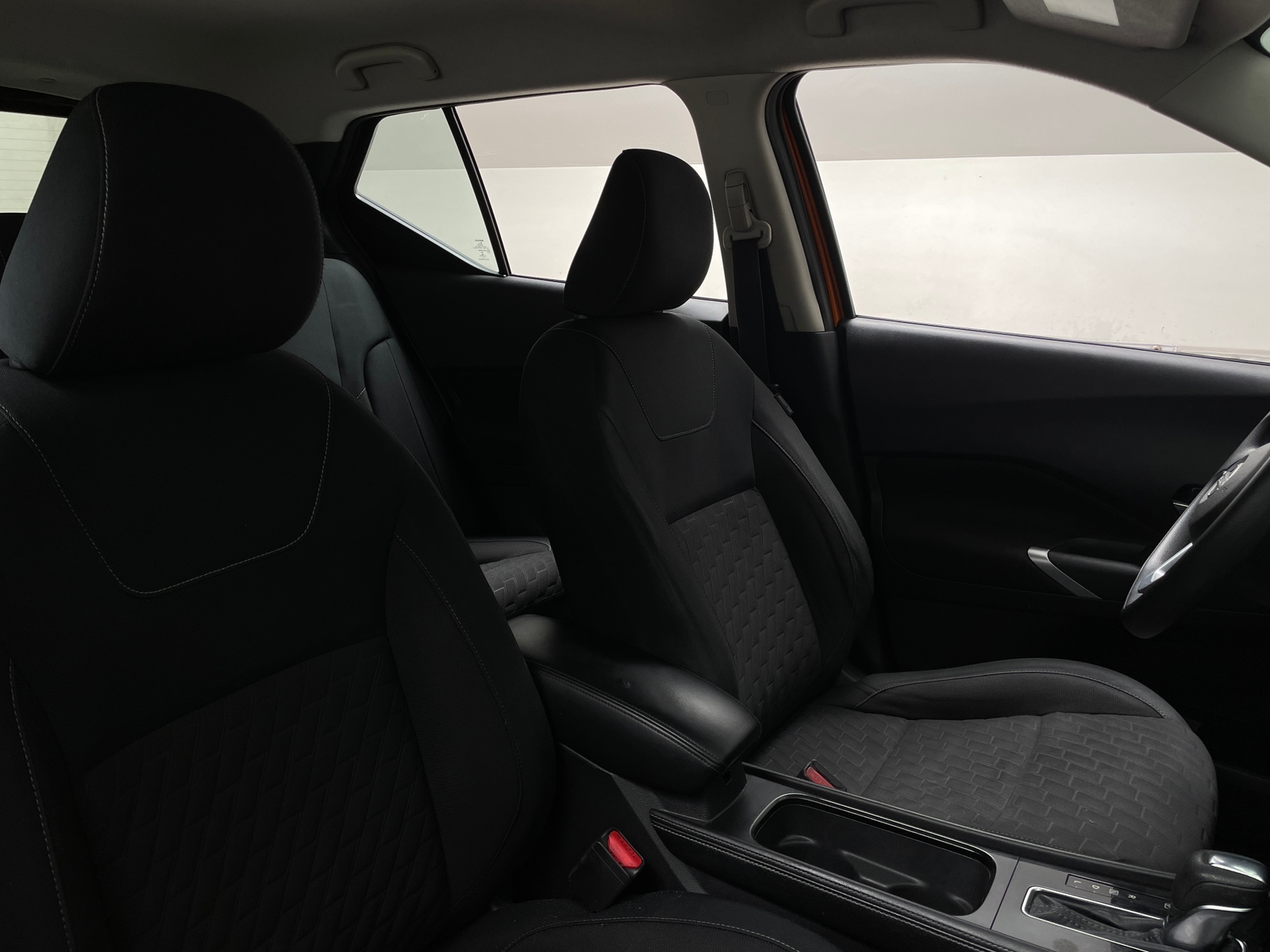 Thumbnail: 2022 Nissan Kicks - 2