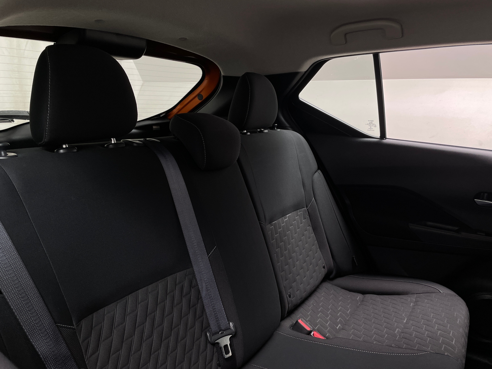 Thumbnail: 2022 Nissan Kicks - 6
