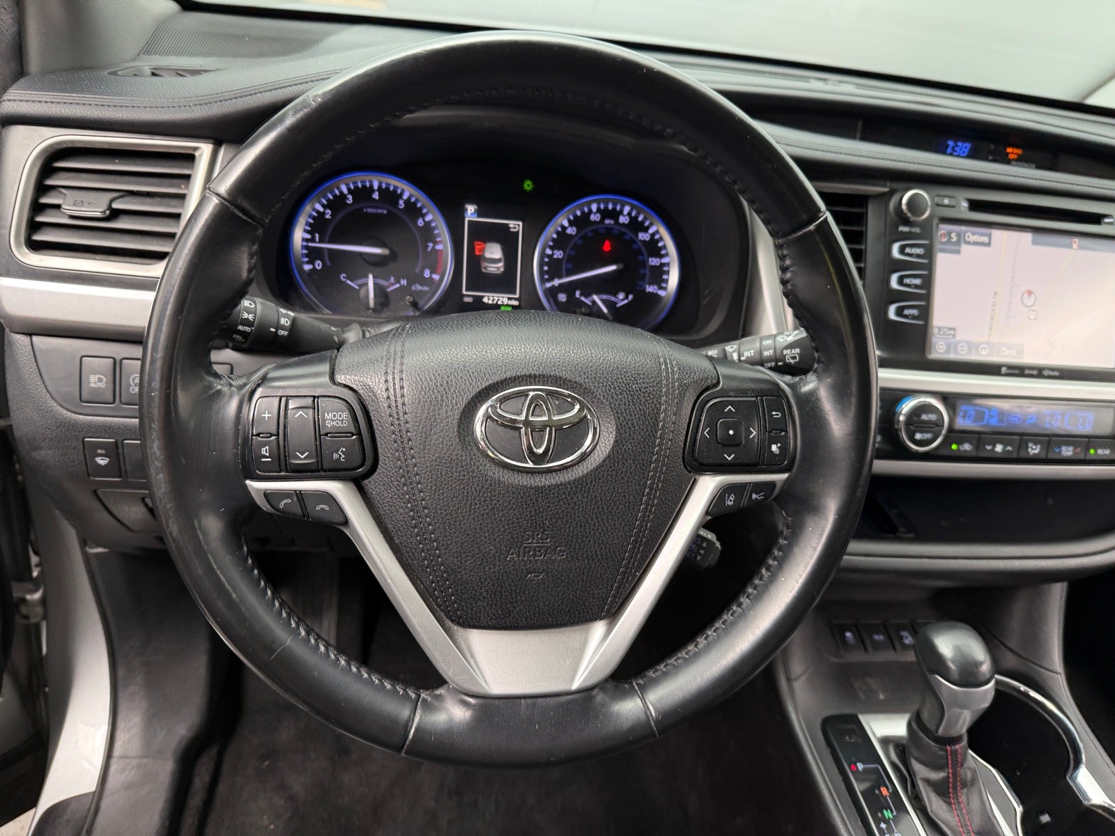 Thumbnail: 2019 Toyota Highlander - 4