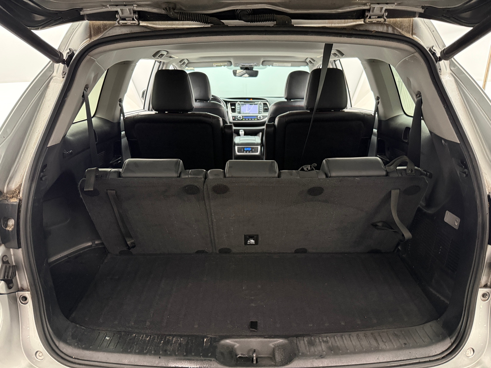 Thumbnail: 2019 Toyota Highlander - 6