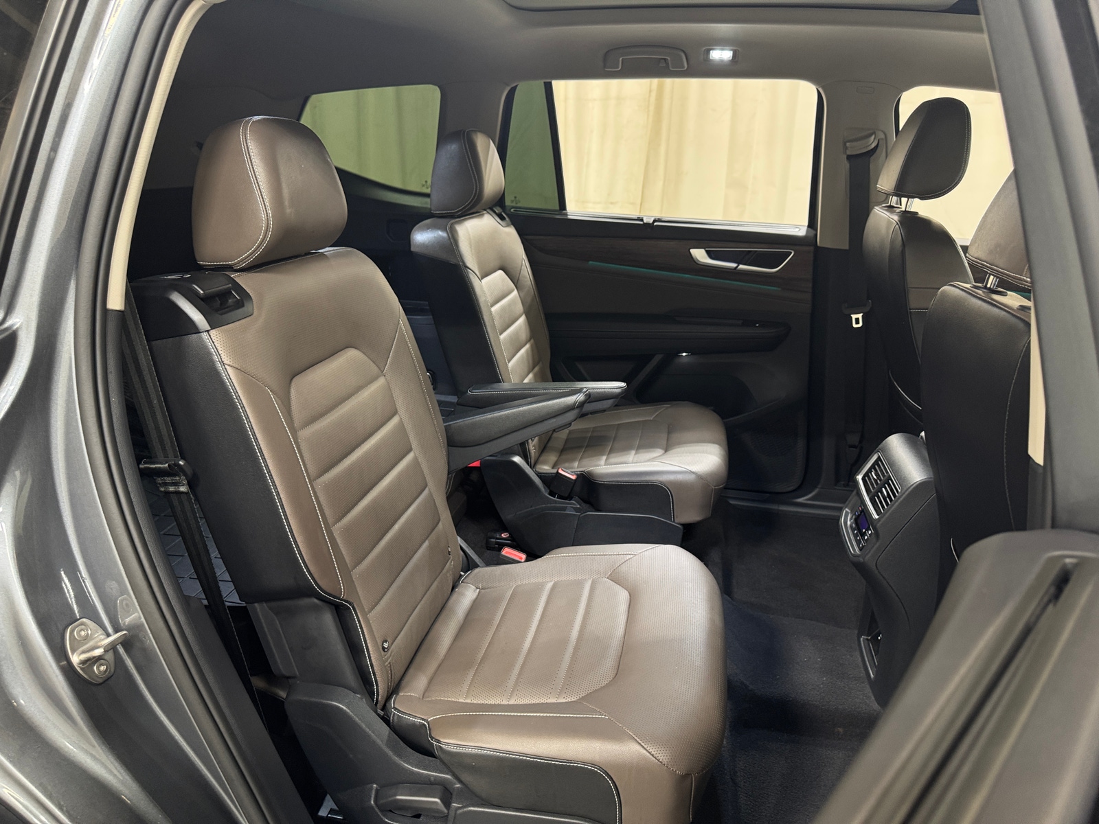 Thumbnail: 2024 Volkswagen Atlas - 5