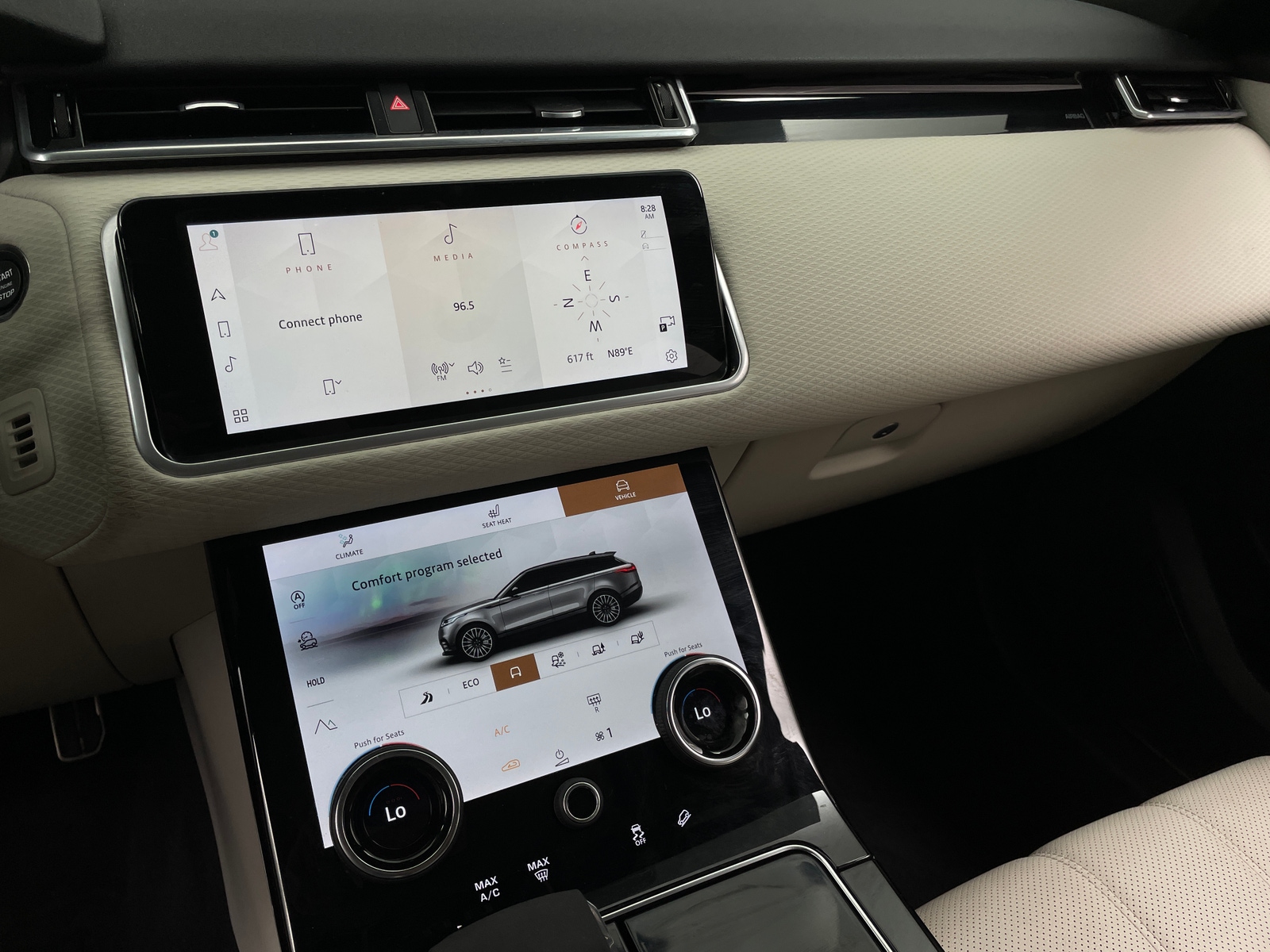 Thumbnail: 2023 Land Rover Range Rover Velar - 3