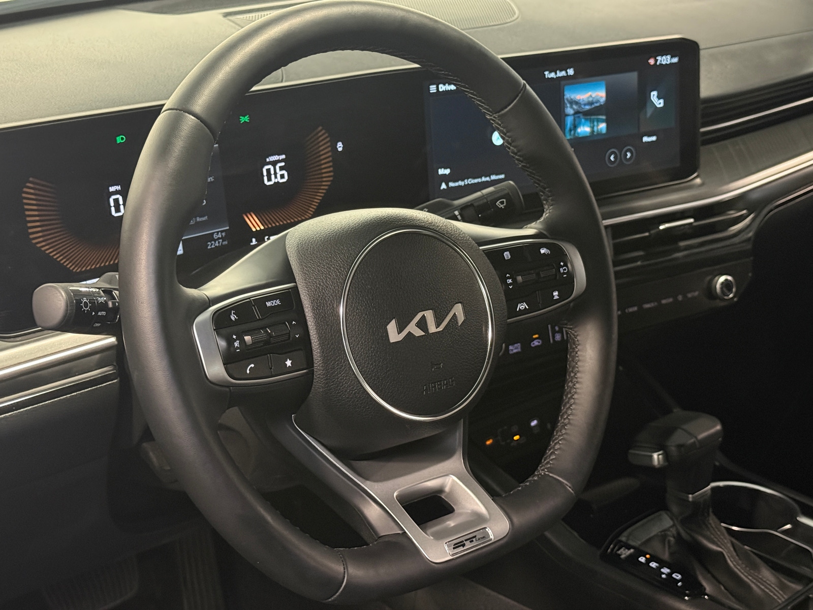 Thumbnail: 2026 Kia K5 - 4