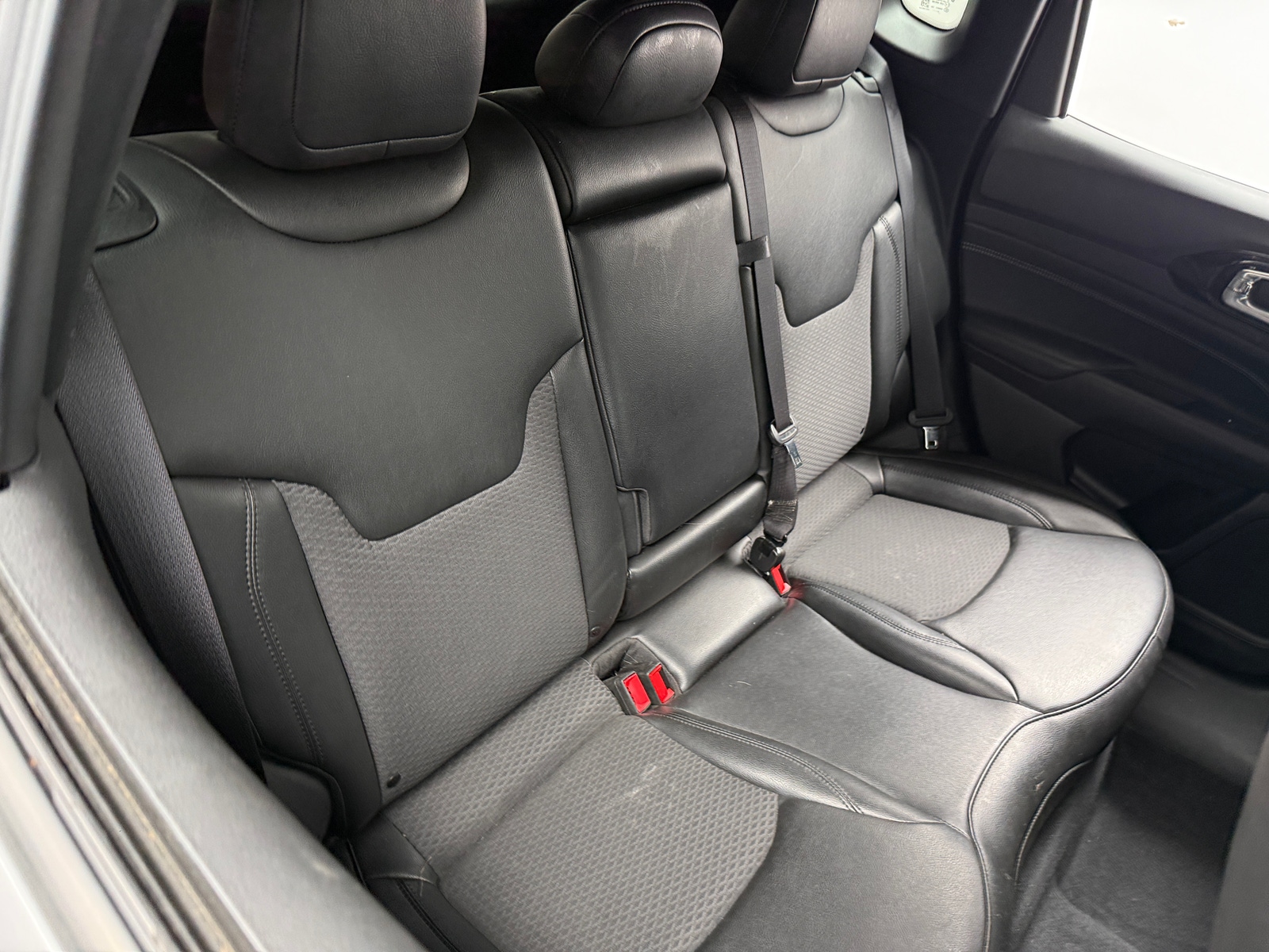 Thumbnail: 2022 Jeep Compass - 6