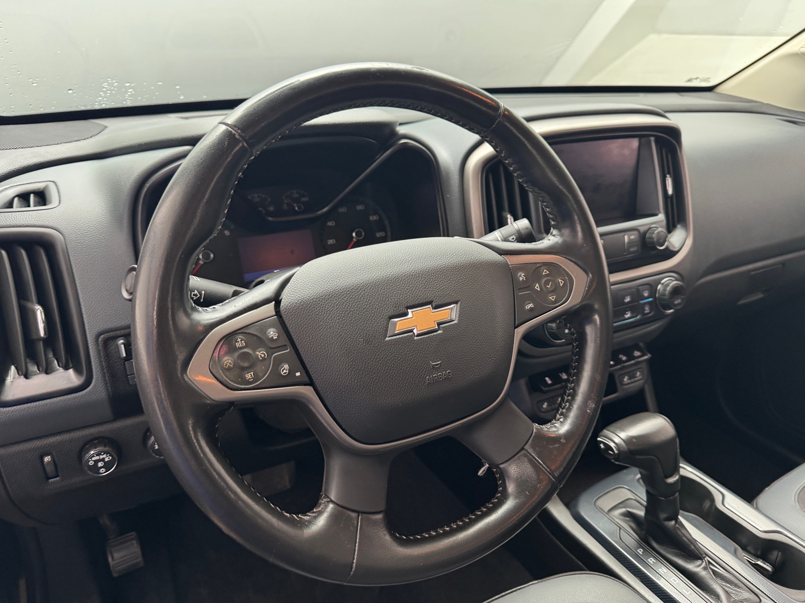 Thumbnail: 2021 Chevrolet Colorado - 5