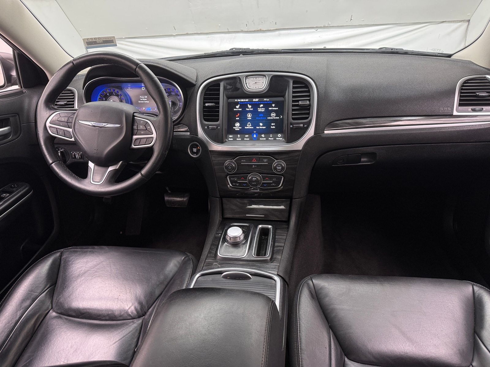 Thumbnail: 2018 Chrysler 300 - 2