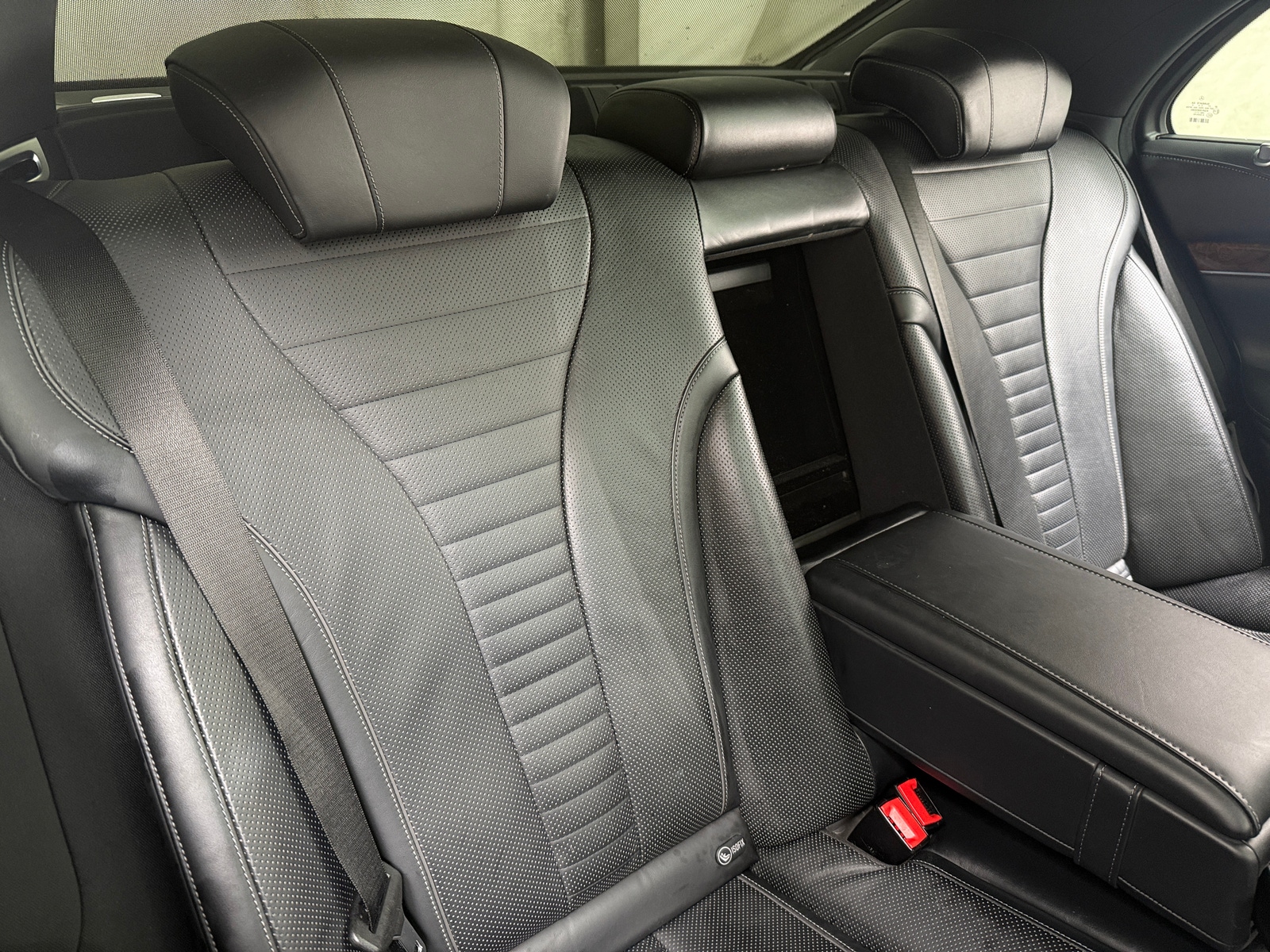 Thumbnail: 2015 Mercedes-Benz S-Class - 5