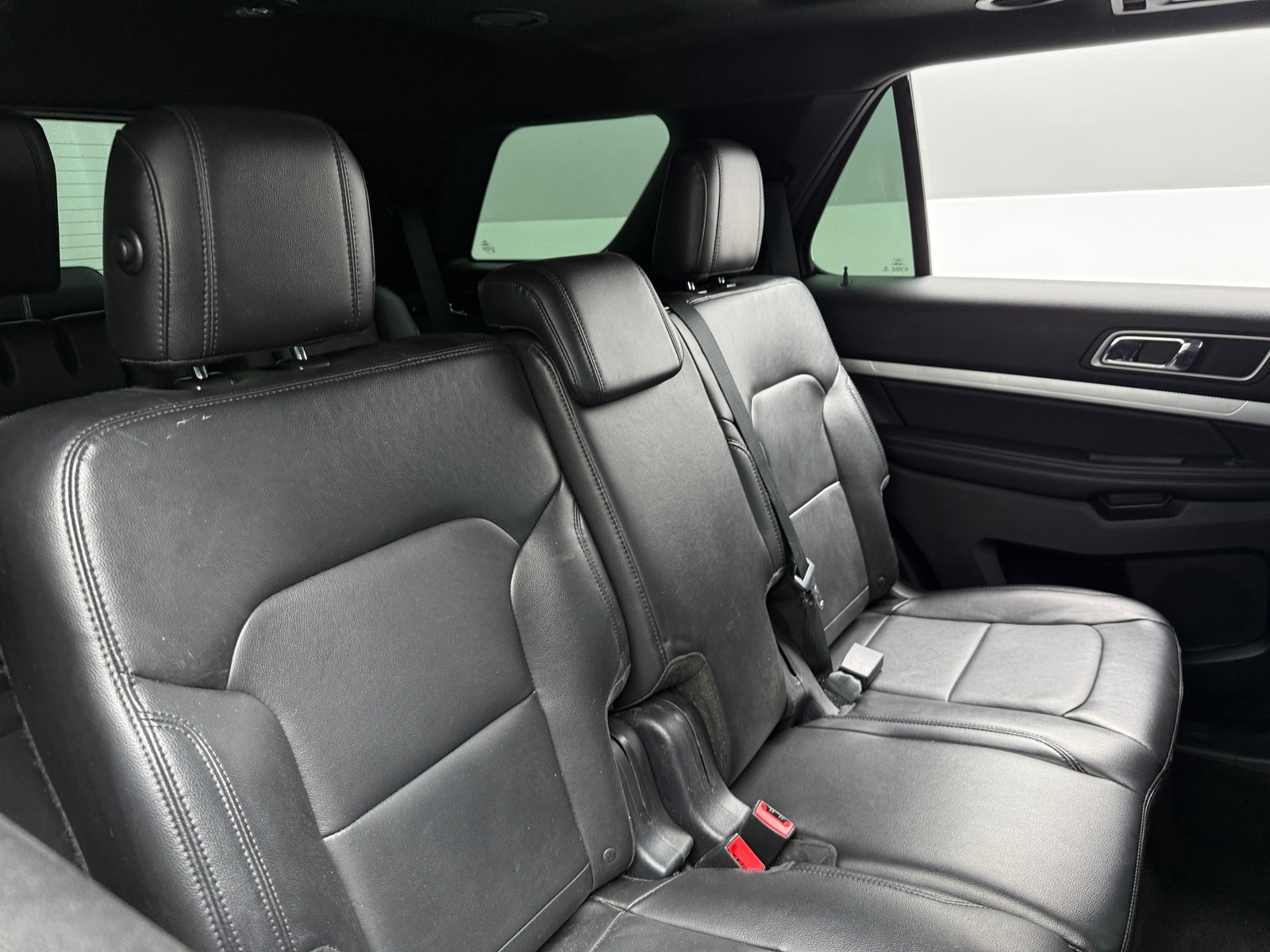 Thumbnail: 2017 Ford Explorer - 6