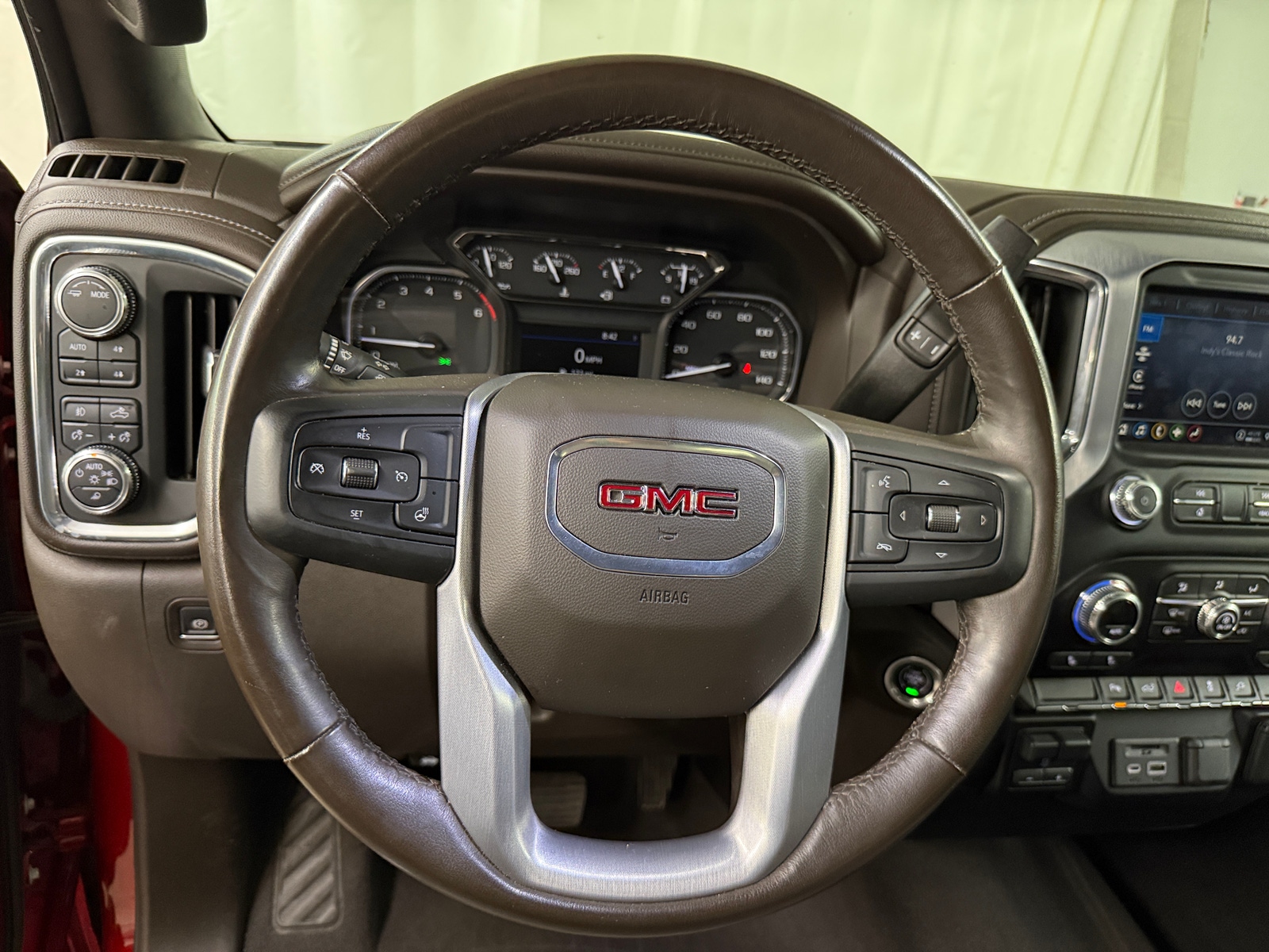 Thumbnail: 2021 GMC Sierra 2500 - 4