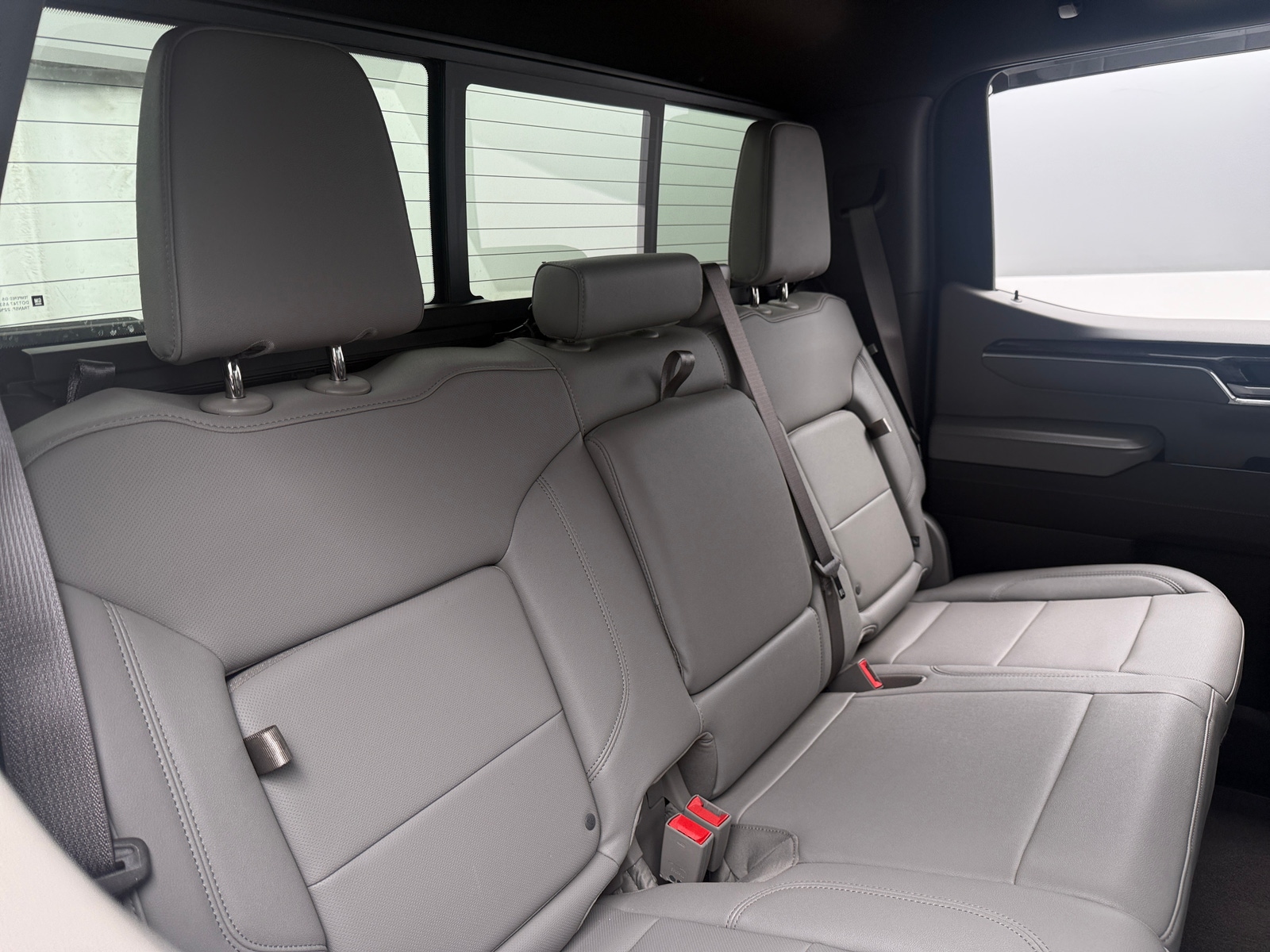 Thumbnail: 2026 Chevrolet Silverado 1500 - 5