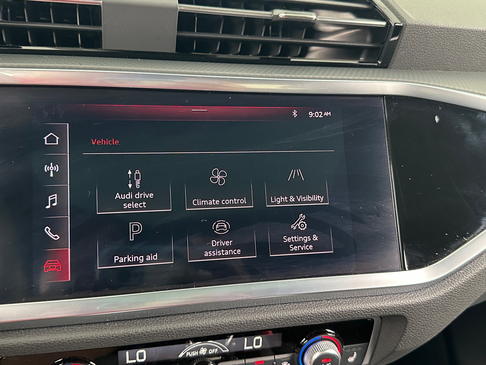 Thumbnail: 2020 Audi Q3 - 3