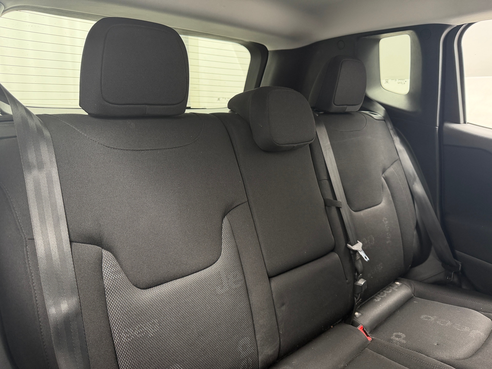Thumbnail: 2017 Jeep Renegade - 6