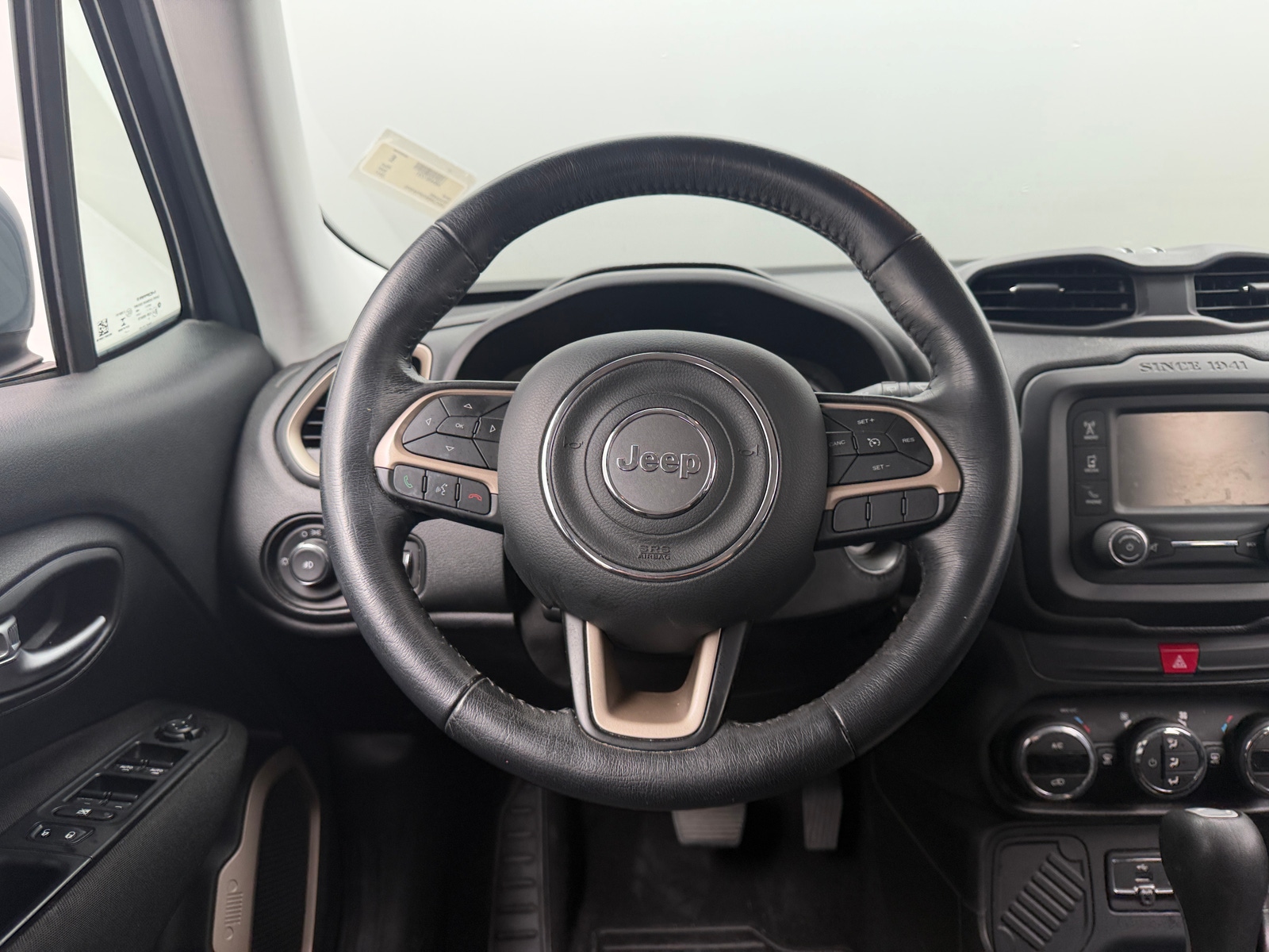 Thumbnail: 2017 Jeep Renegade - 5