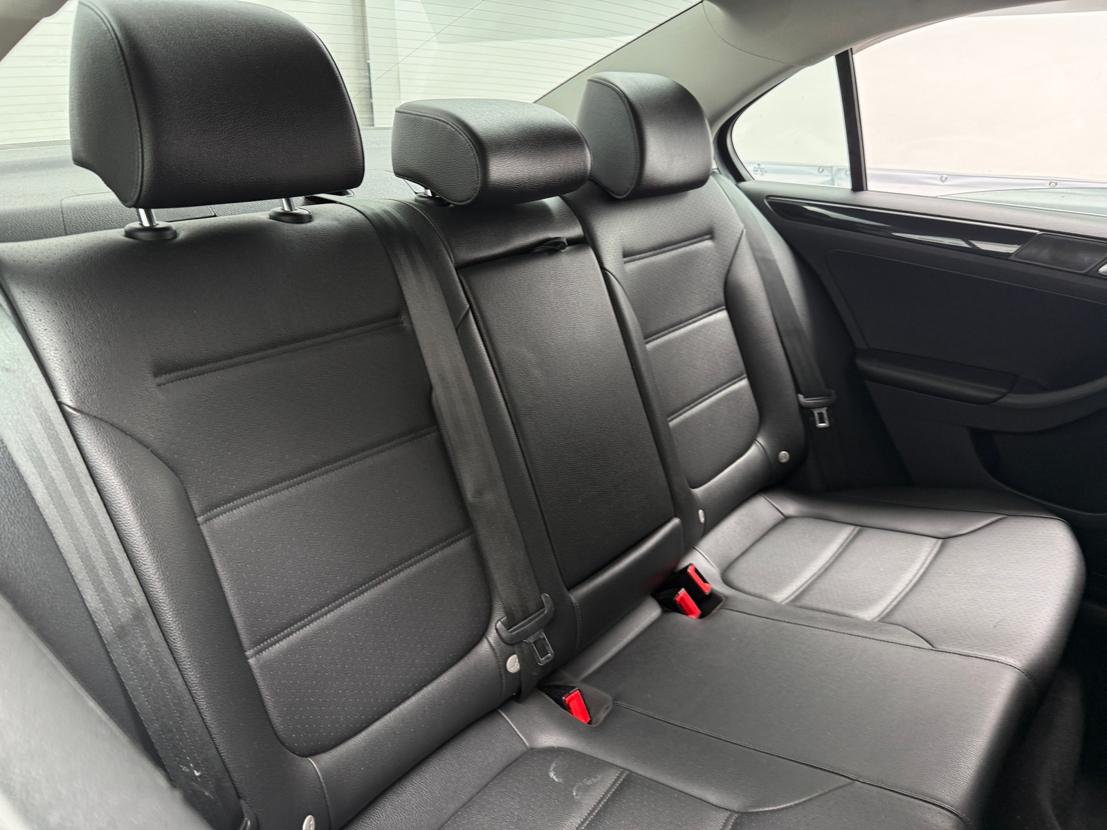 Thumbnail: 2016 Volkswagen Jetta - 5