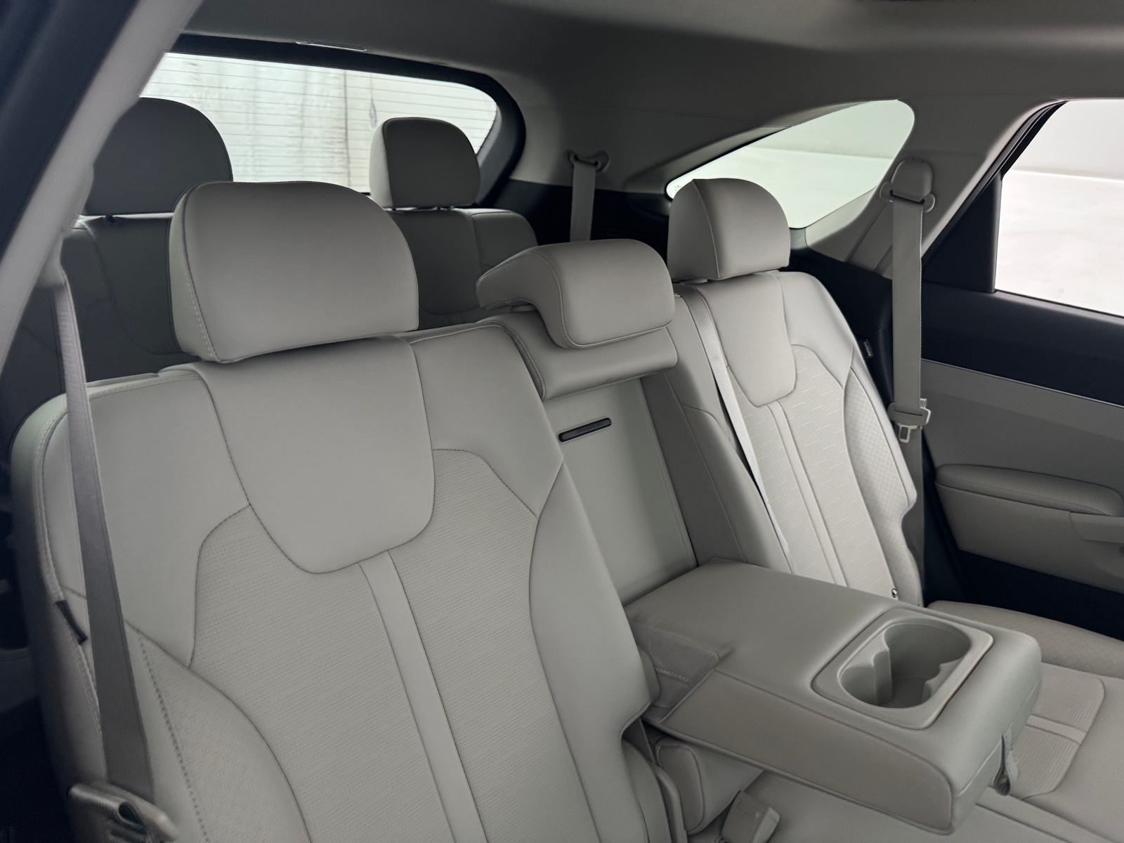 Thumbnail: 2025 Kia Sorento - 5