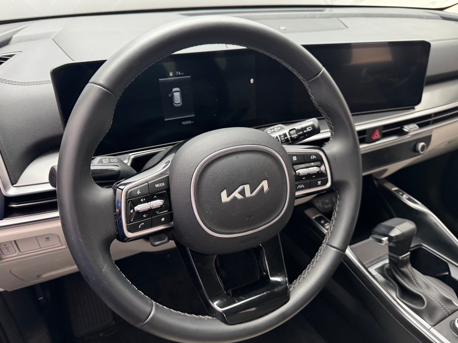 Thumbnail: 2025 Kia Sorento - 4
