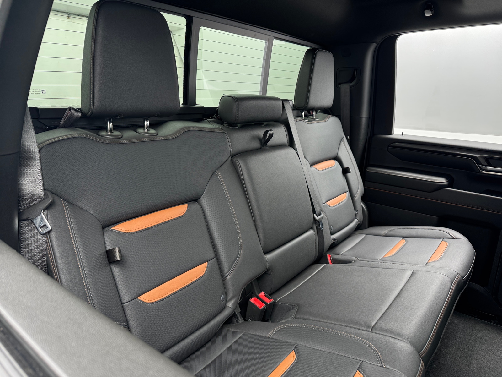 Thumbnail: 2024 GMC Sierra 2500 - 5