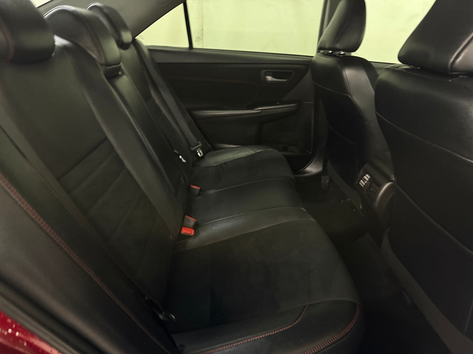 Thumbnail: 2017 Toyota Camry - 5