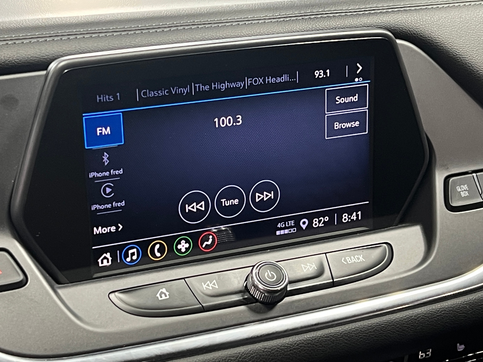 Thumbnail: 2021 Chevrolet Blazer - 4