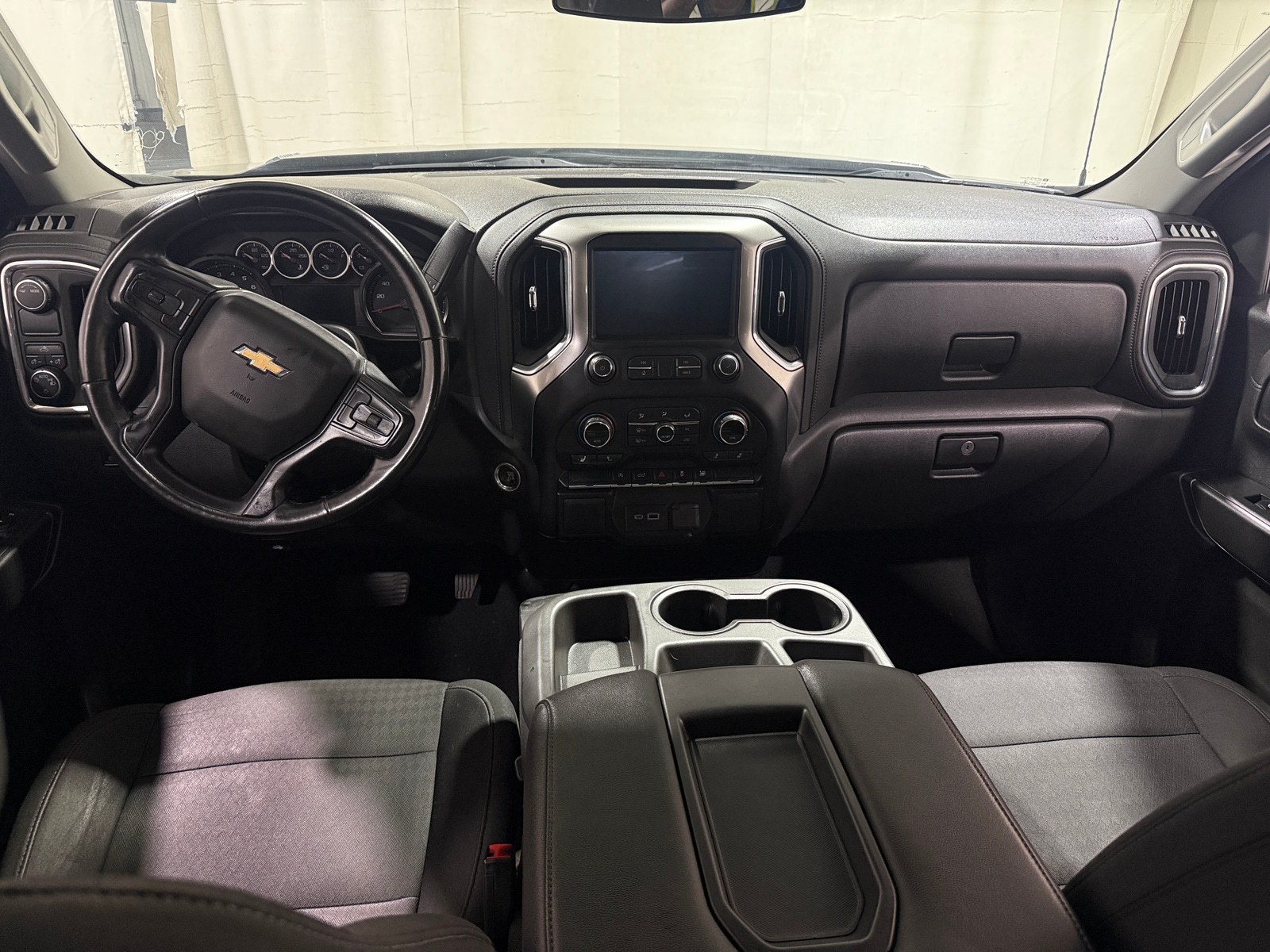 Thumbnail: 2021 Chevrolet Silverado 1500 - 3