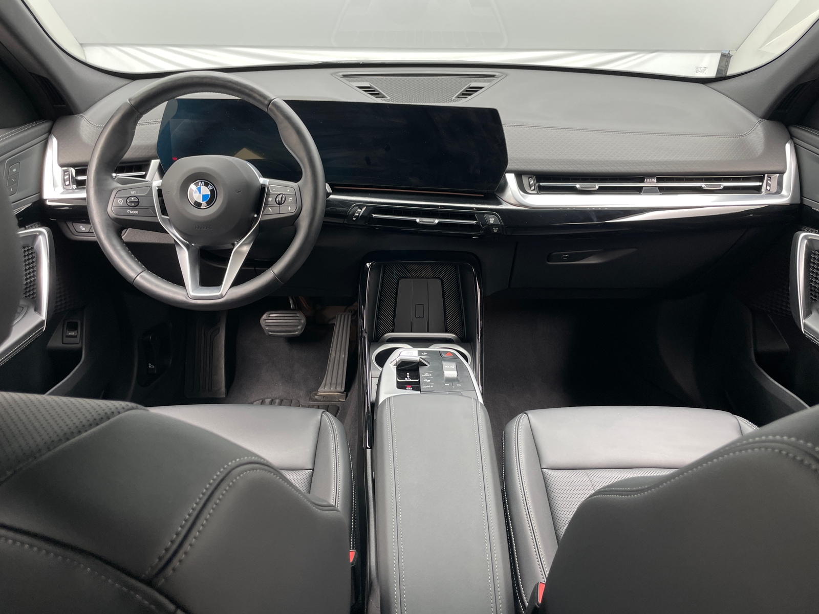 Thumbnail: 2026 BMW X2 - 2