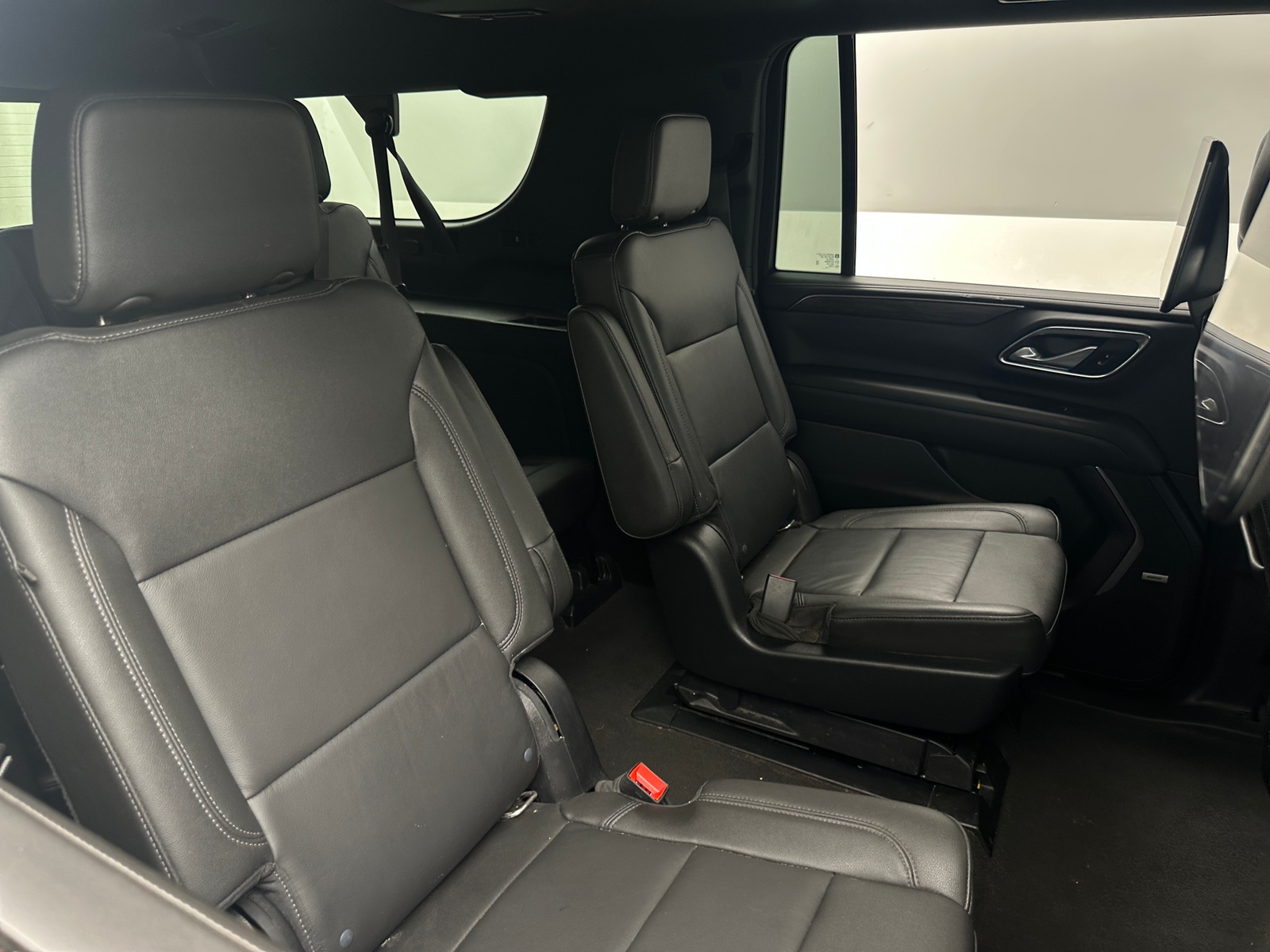 Thumbnail: 2021 Chevrolet Suburban - 5
