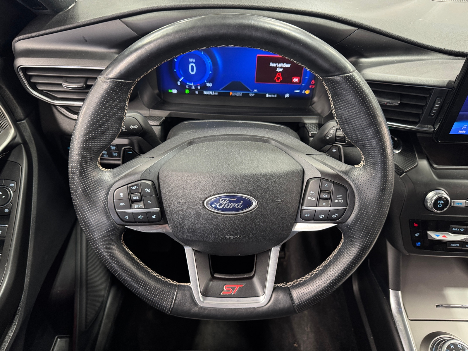 Thumbnail: 2020 Ford Explorer - 4