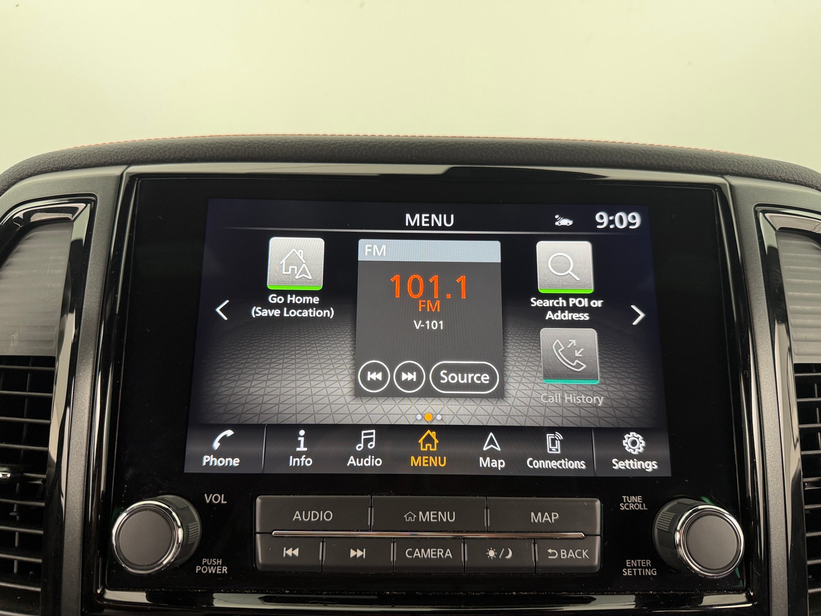 Thumbnail: 2024 Nissan Titan - 4
